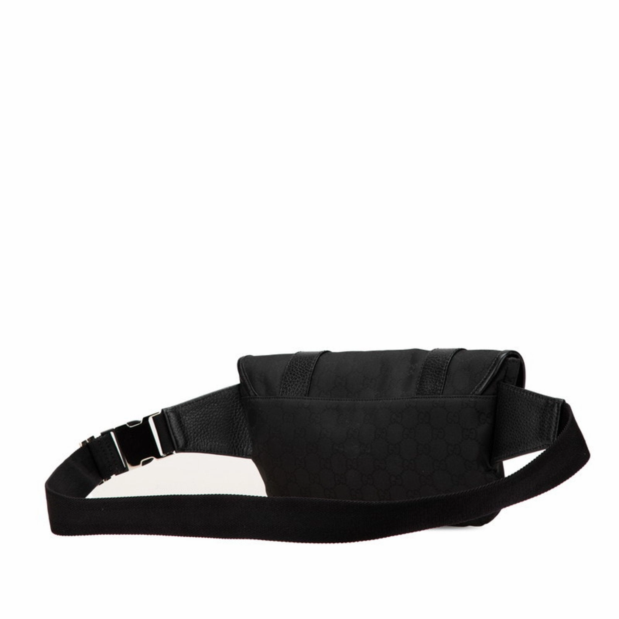 Gucci Nylon Leather Fanny Pack Sling Bag (Pre-Owned)