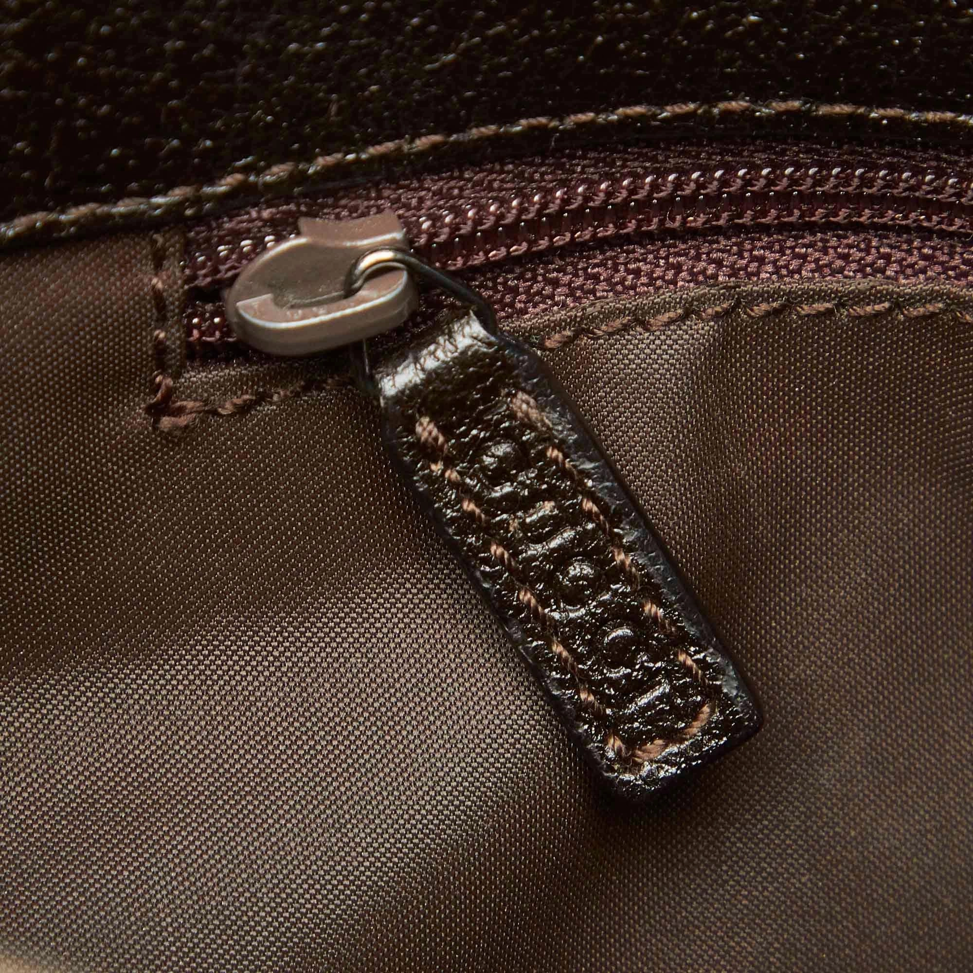 Gucci Nylon Shoulder Bag (SHG-32183)