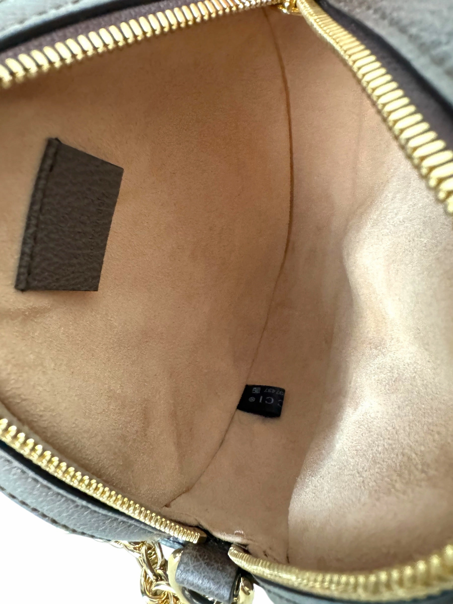 Gucci Ophidia mini GG round shoulder bag