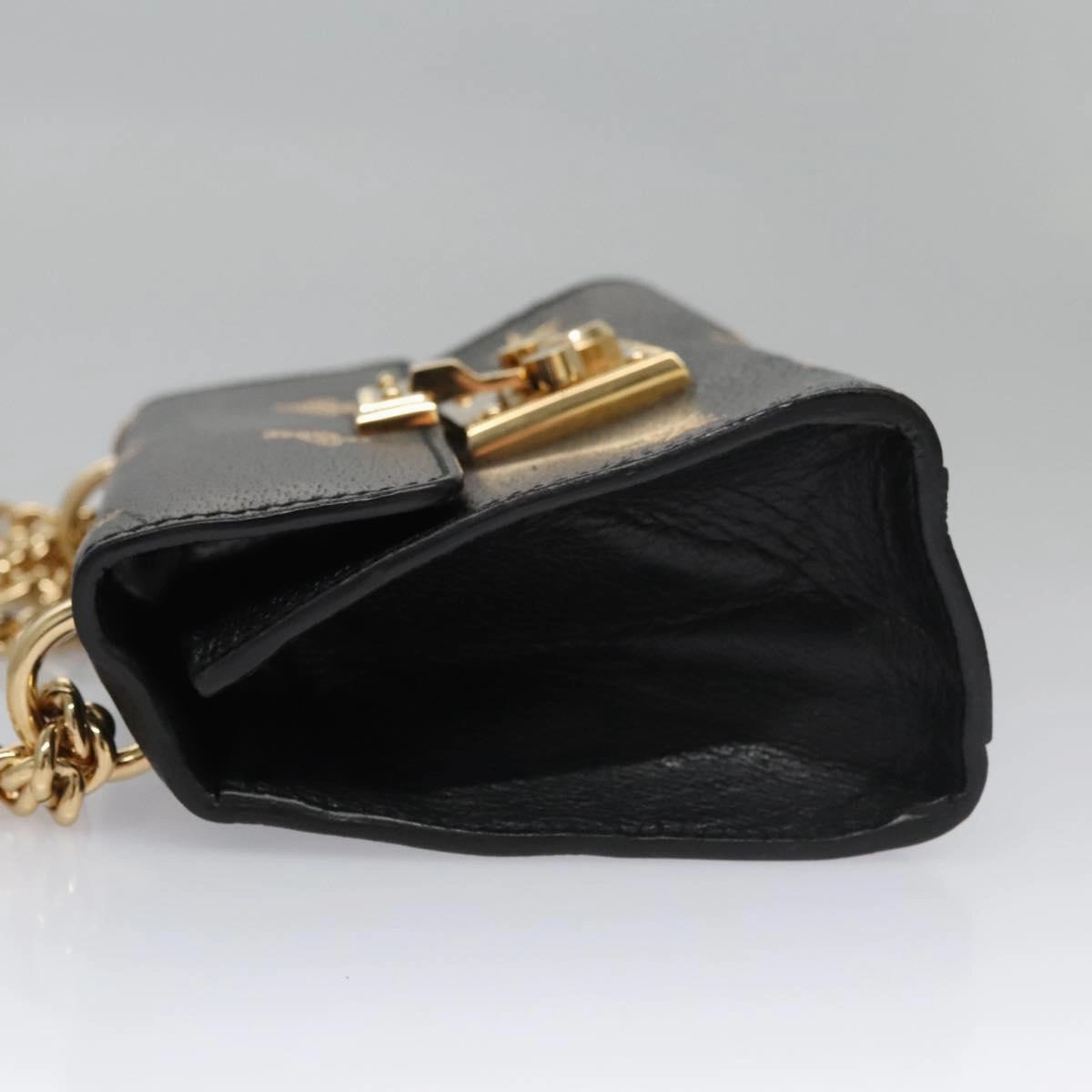 Gucci Padlock Black Leather Shoulder Bag ()