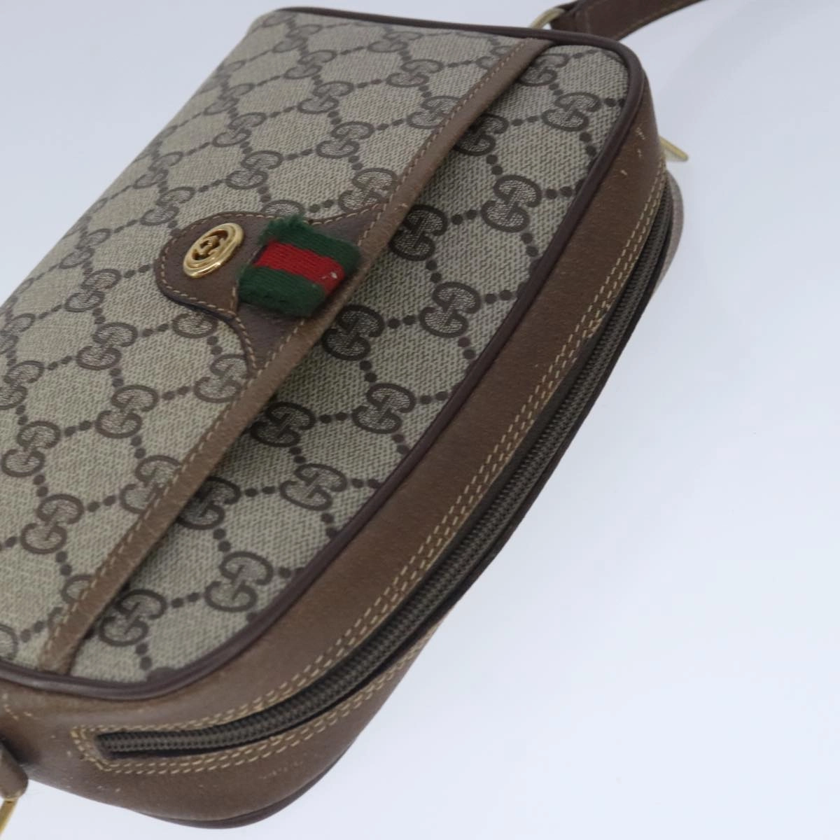 Gucci Sherry  Canvas Shoulder Bag (Pre-Owned)