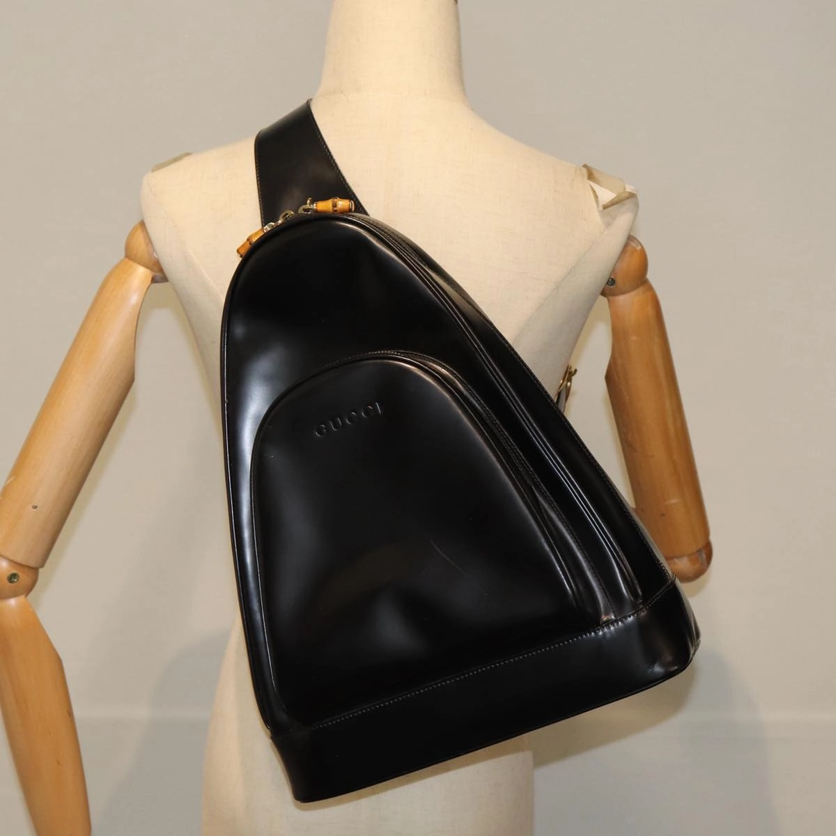 GUCCI Shoulder Bag Patent leather Black Gold 003 3444 0027  85163