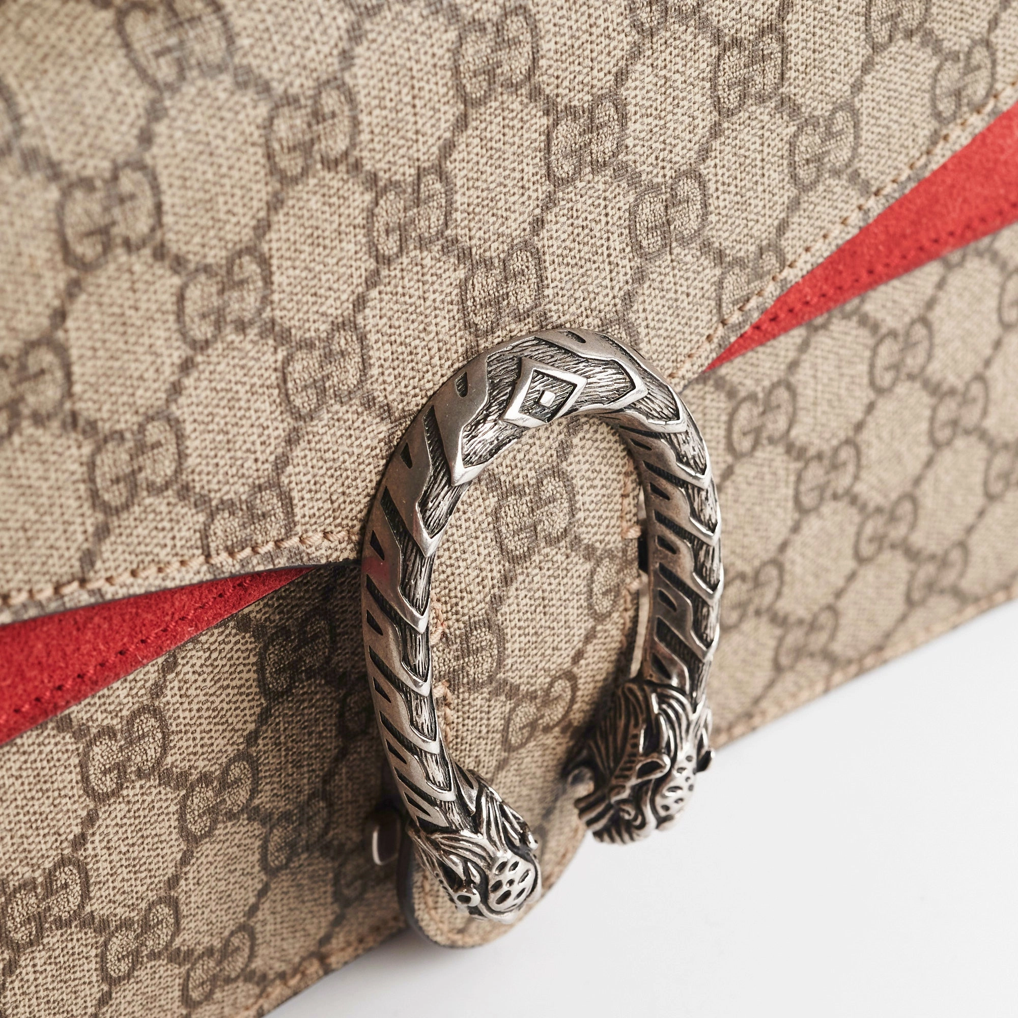 Gucci Small Dionysus Shoulder Bag Red