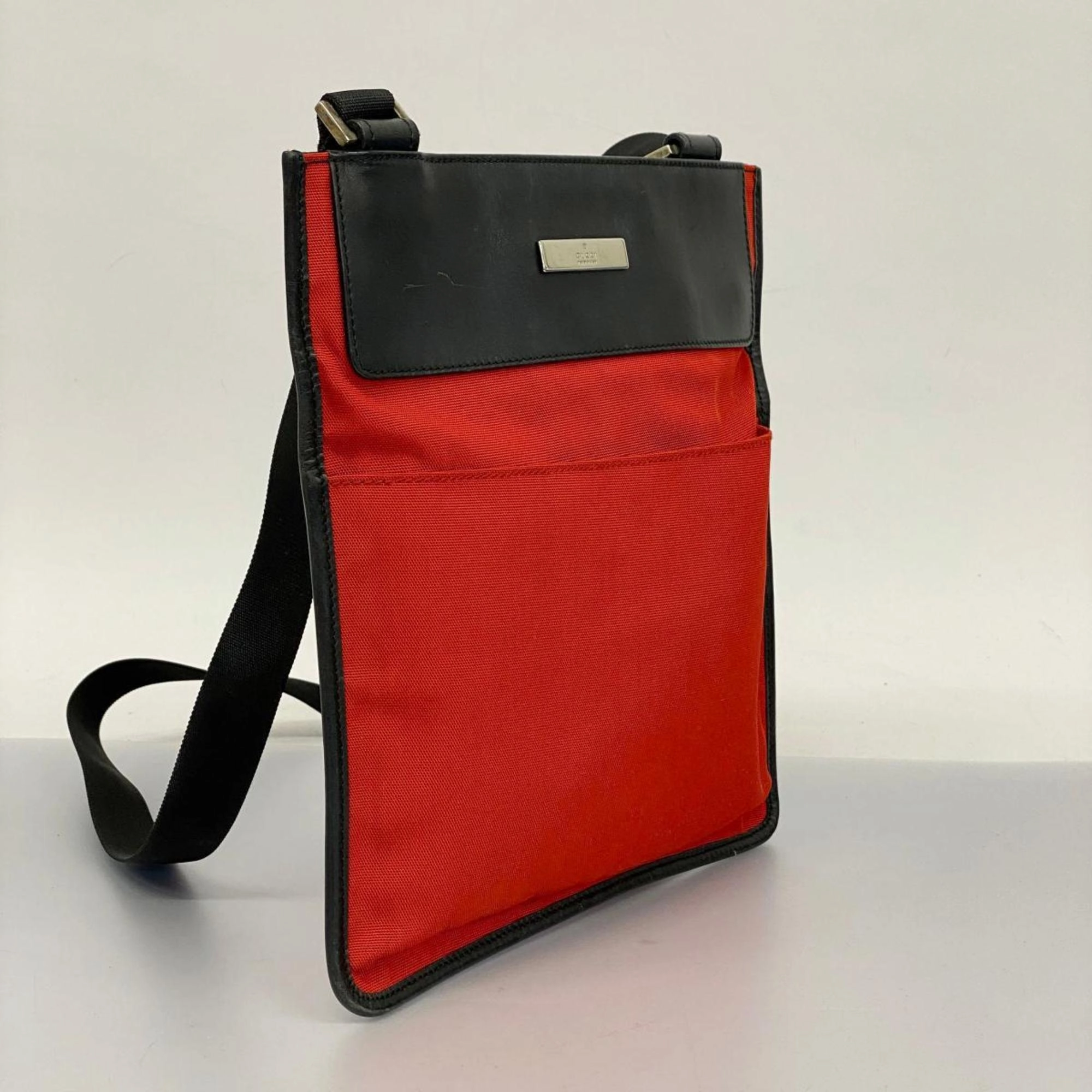 Gucci  Synthetic Shoulder Bag ()