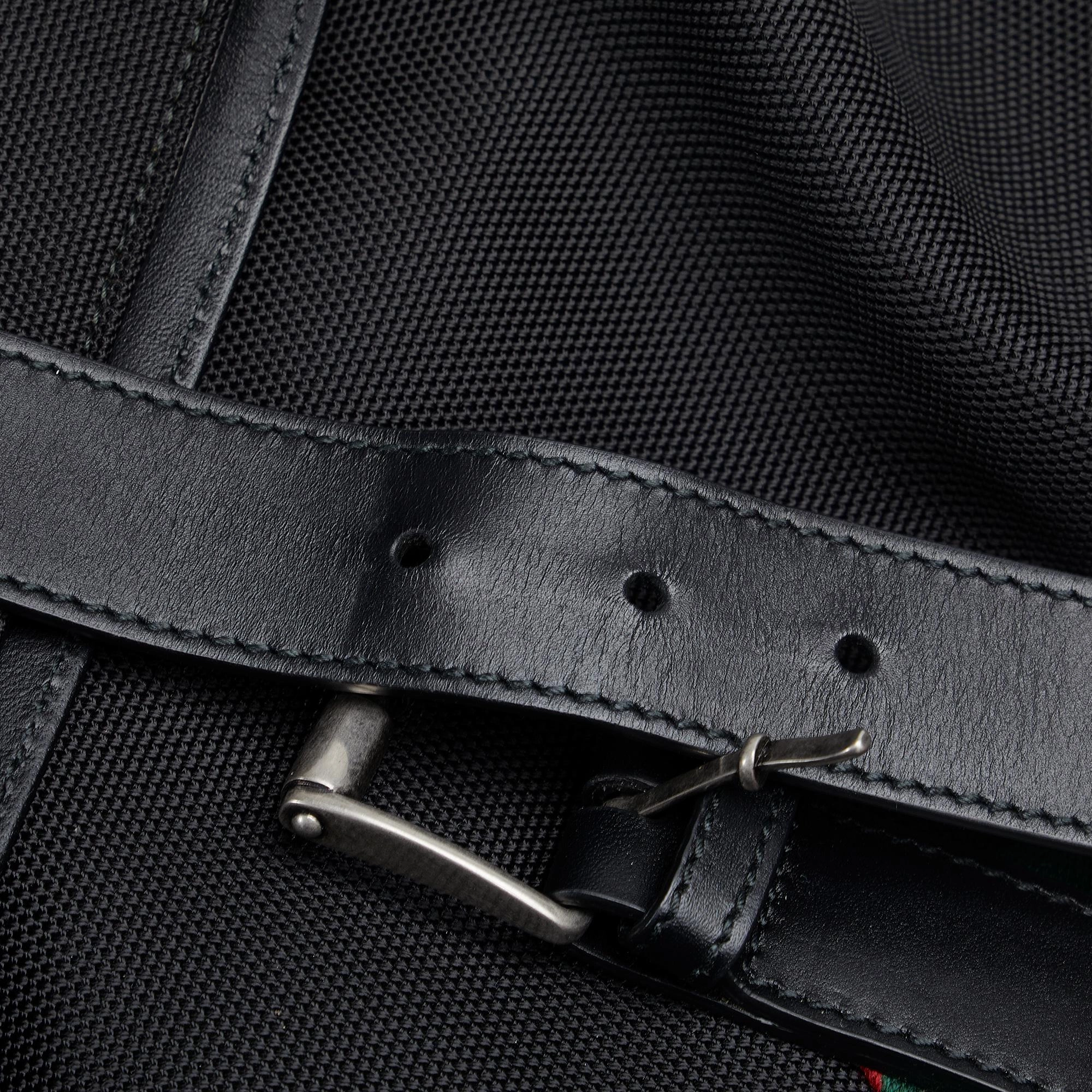 Gucci Web Fold Over Techno Backpack (SHG-pbmjeA)