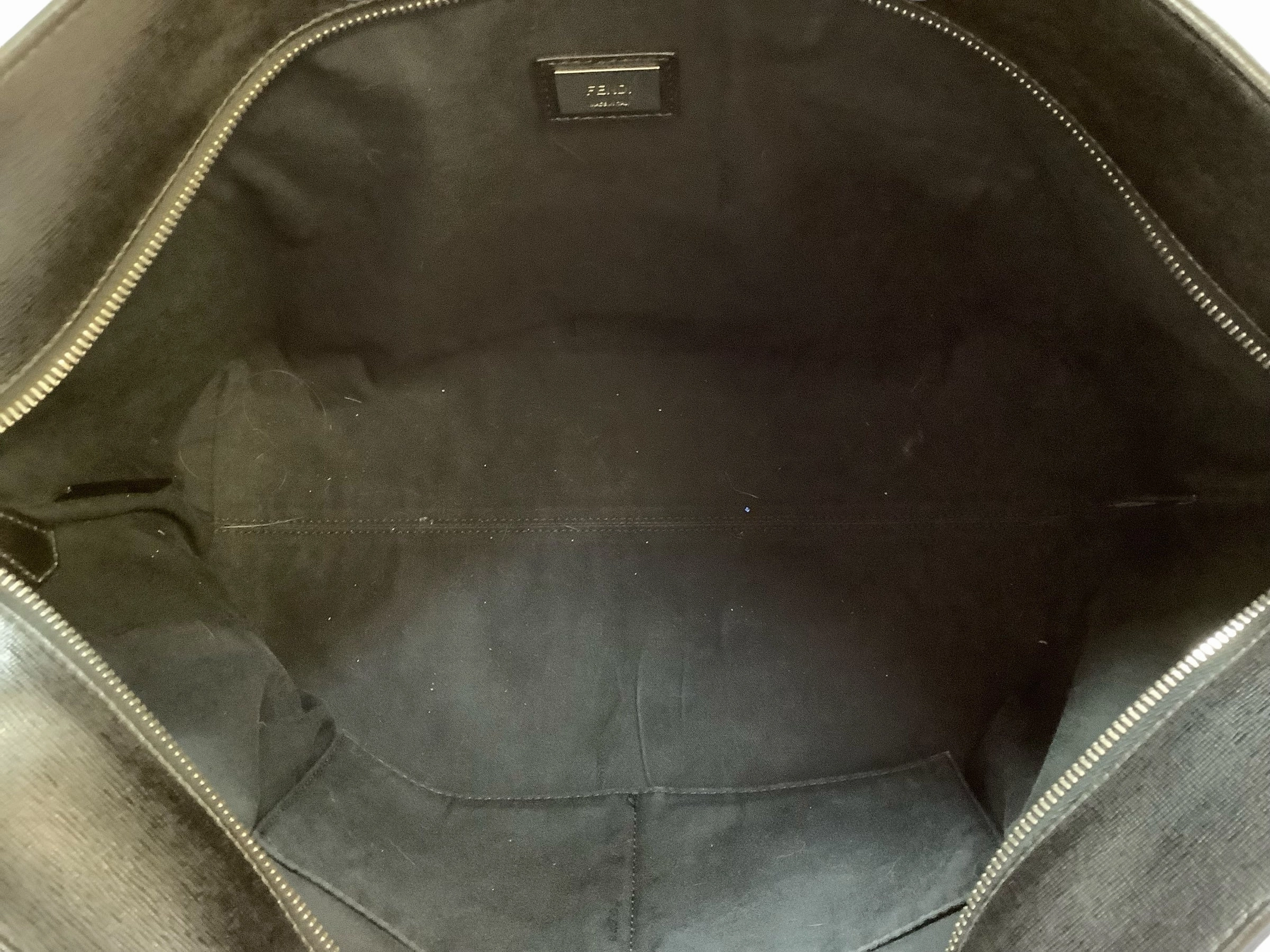 Handbag Luxury Designer By Fendi, Size: Large