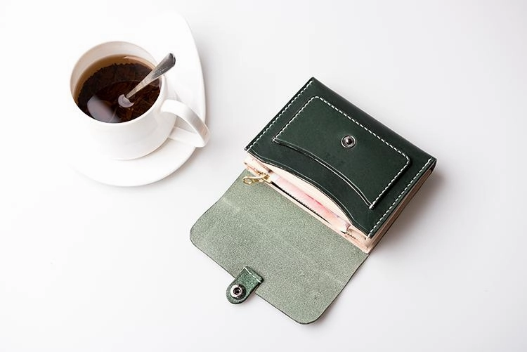 Handmade Leather Mens Cool billfold Wallet Card Holder Small Card Wallets for Men Women