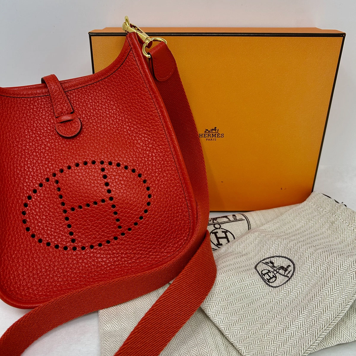 Hermes Taurillon Clemence Evelyne TPM 16