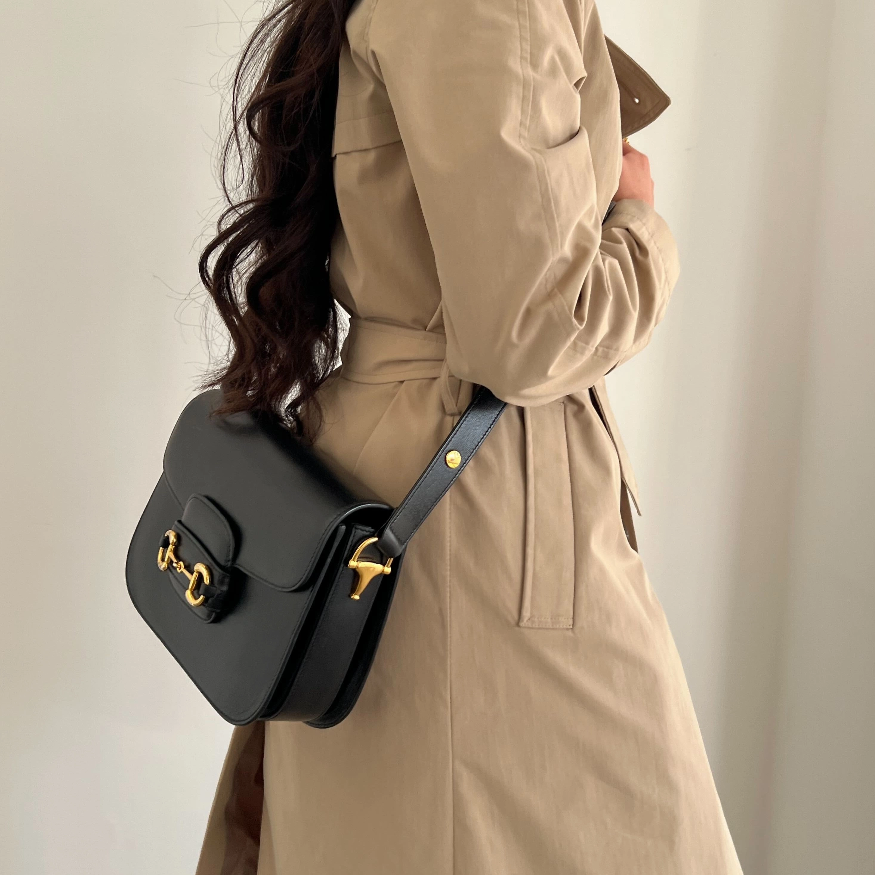 Horsebit 1955 Leather Shoulder Bag in Black