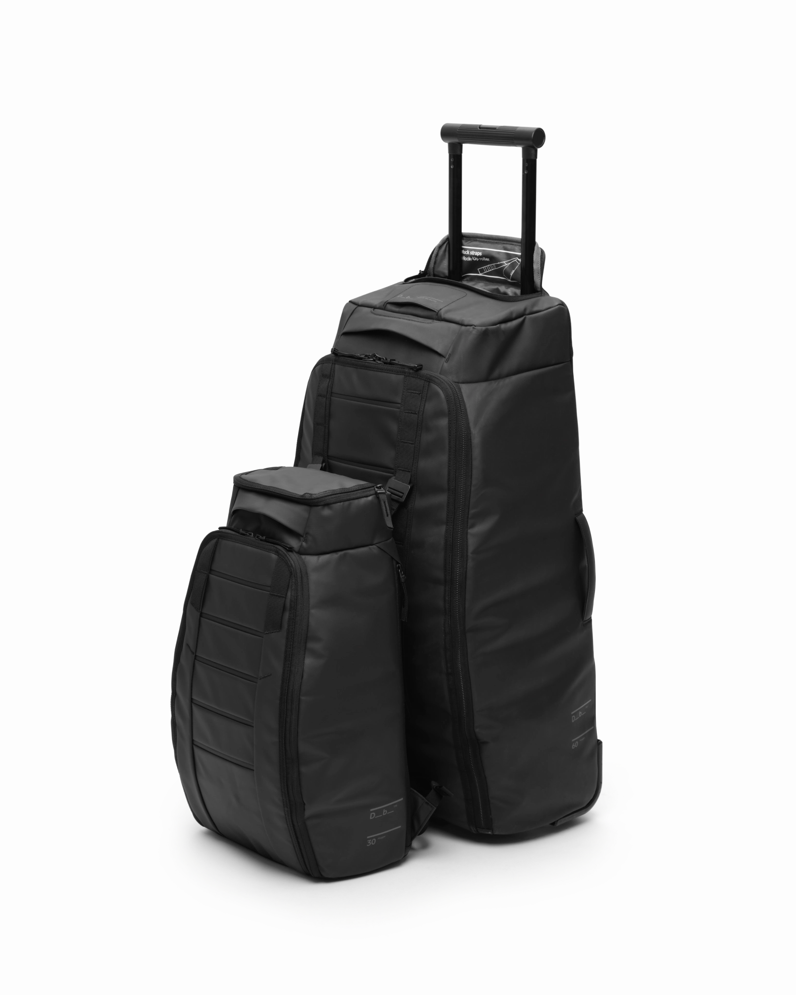 Hugger Backpack 30L Black Out