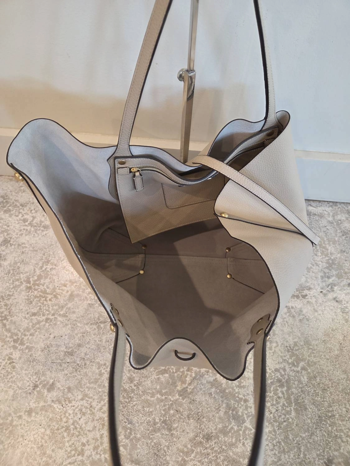 Isabella Tote Bag In Pebble