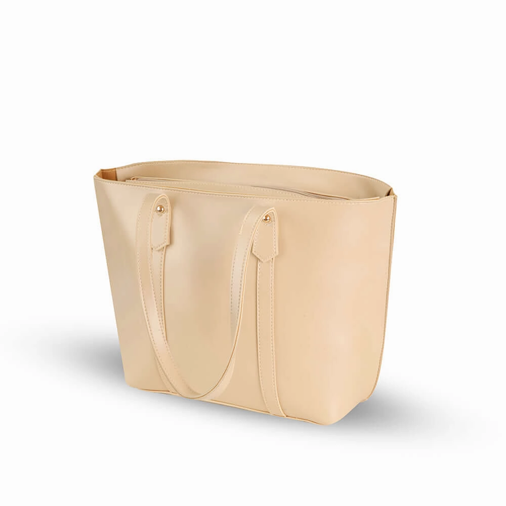JENNIFER BEIGE