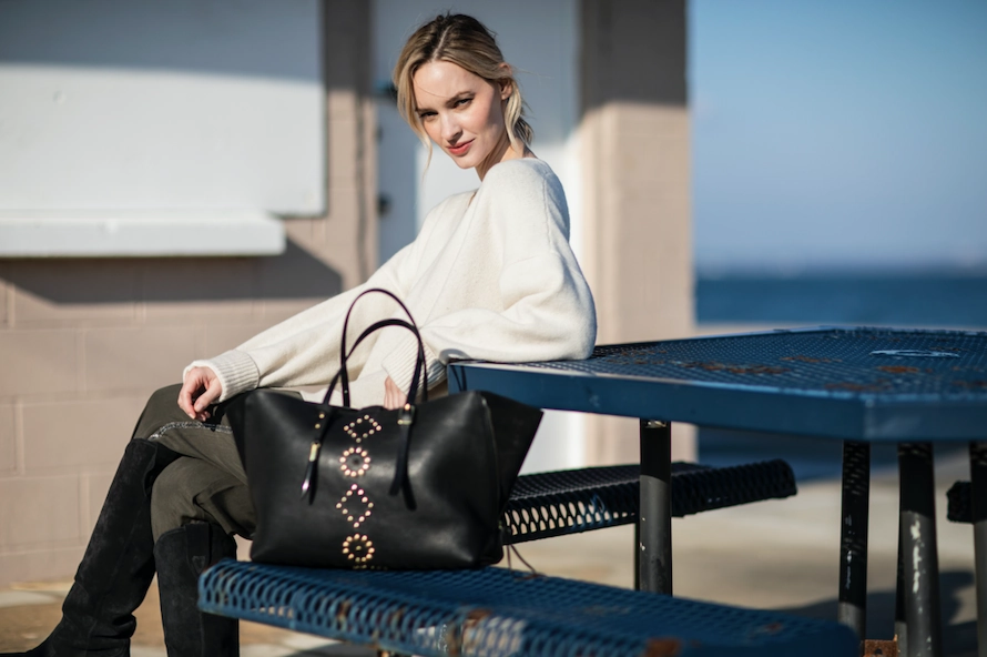 Jet Stud Kingsbridge Tote