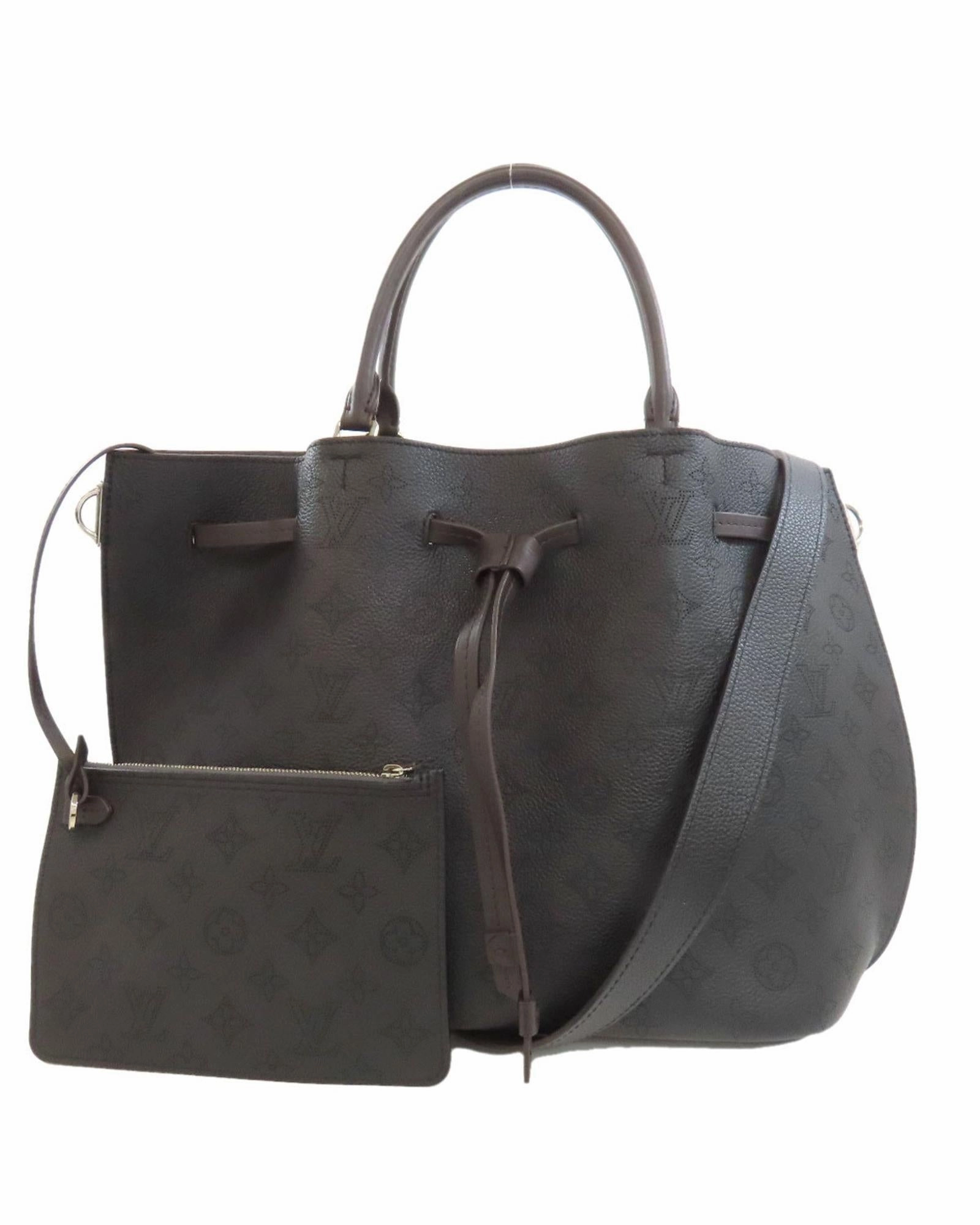 Leather Girolata Handbag with Pouch and Shoulder Strap