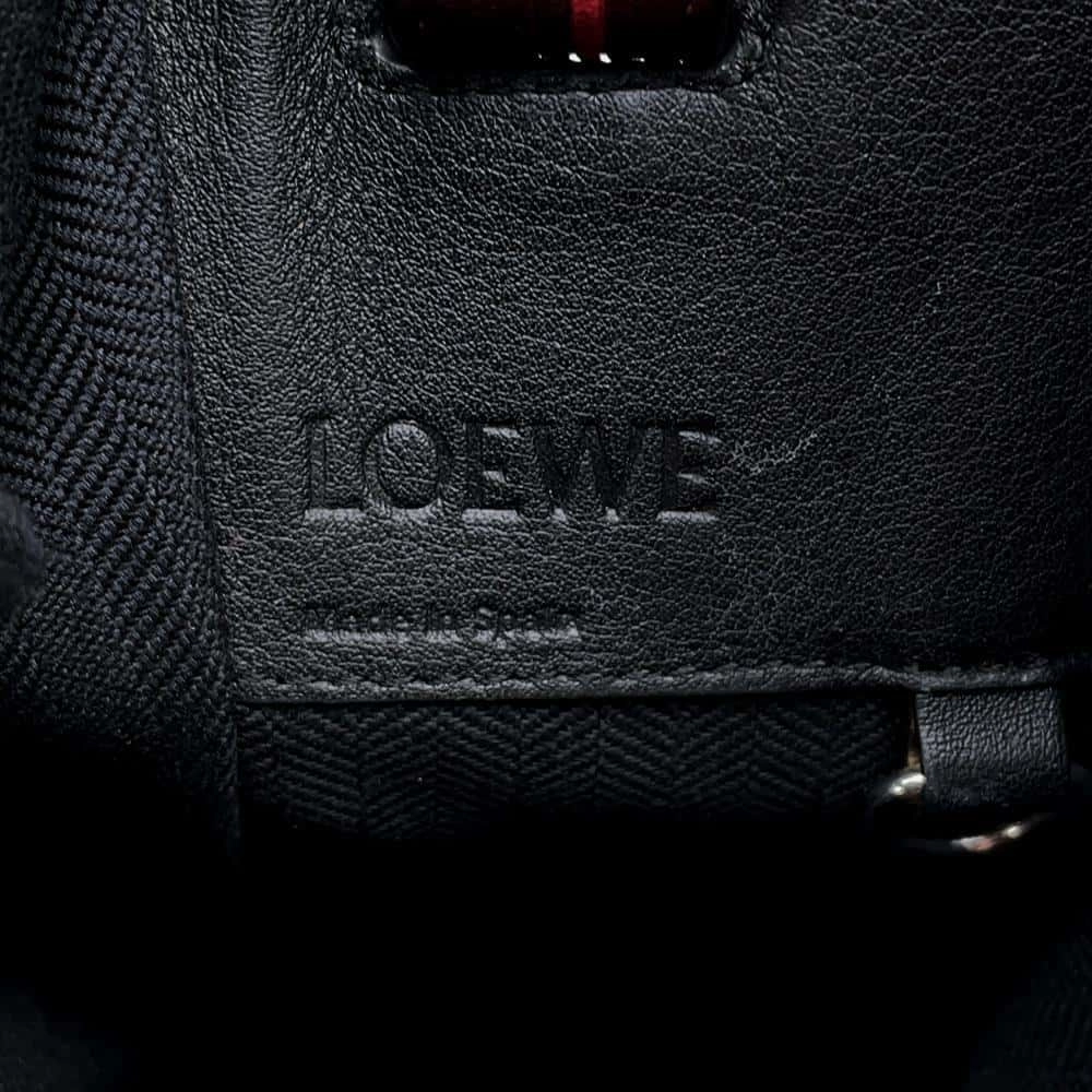 LOEWE Hammock Circle Shoulder Black/Red327.93.N60 Leather Size Small