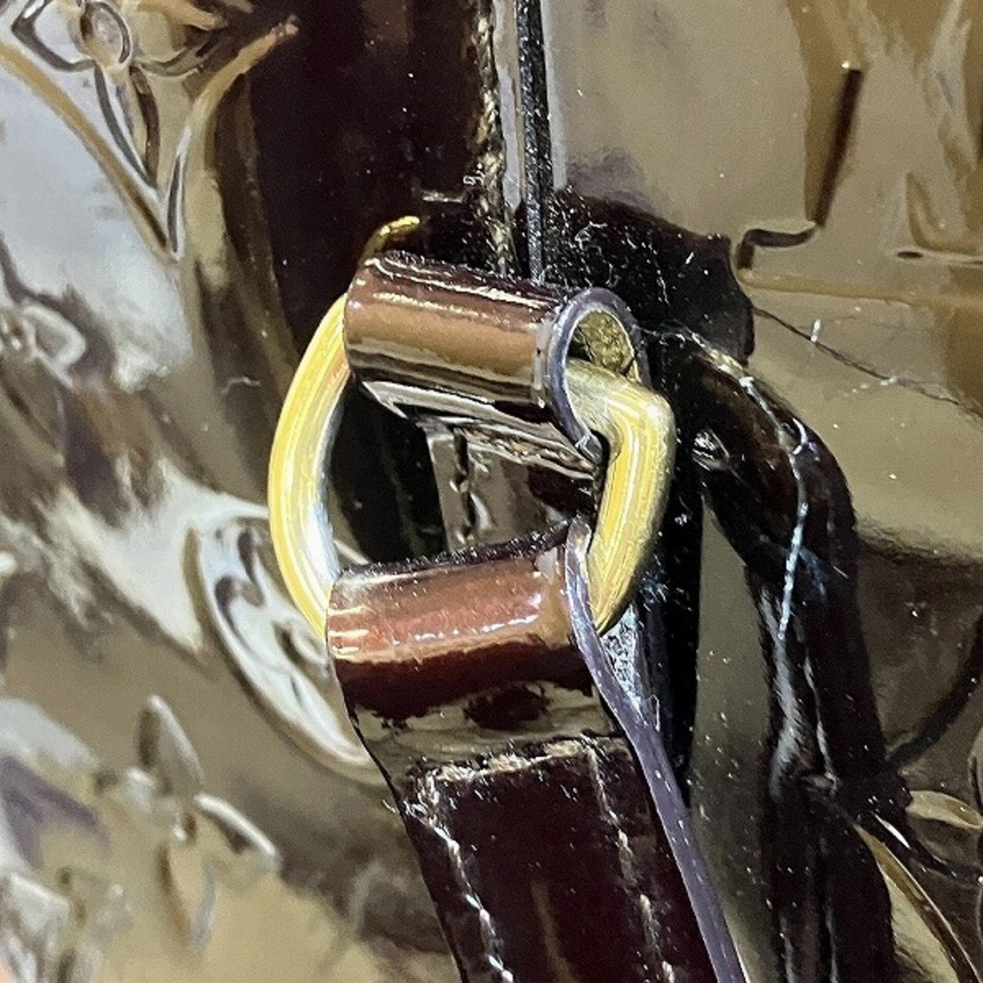 Louis Vuitton Avalon Patent Leather Tote Bag (Pre-Owned)