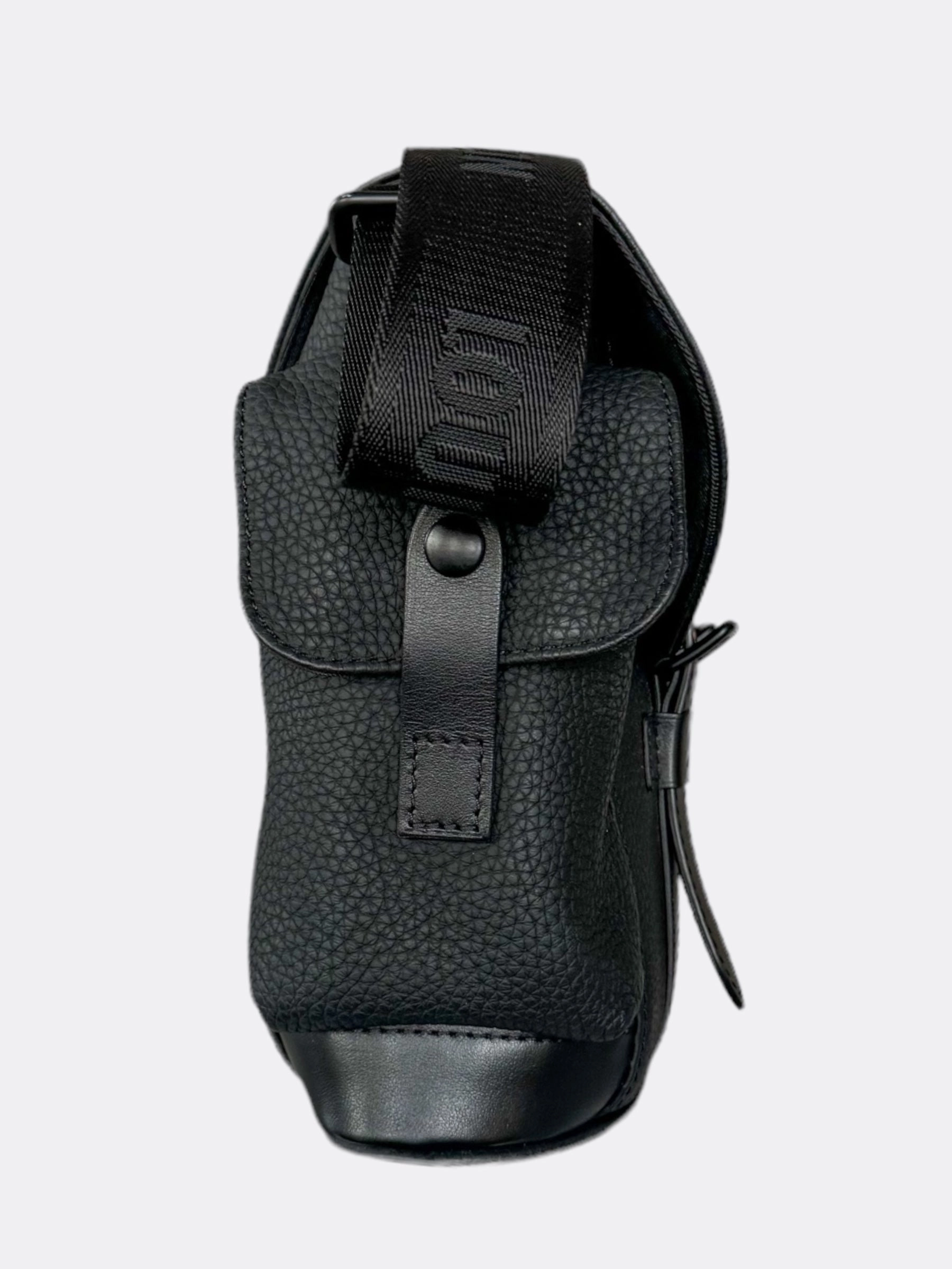 Louis Vuitton Black Taurillon Monogram Christopher Messenger Bag