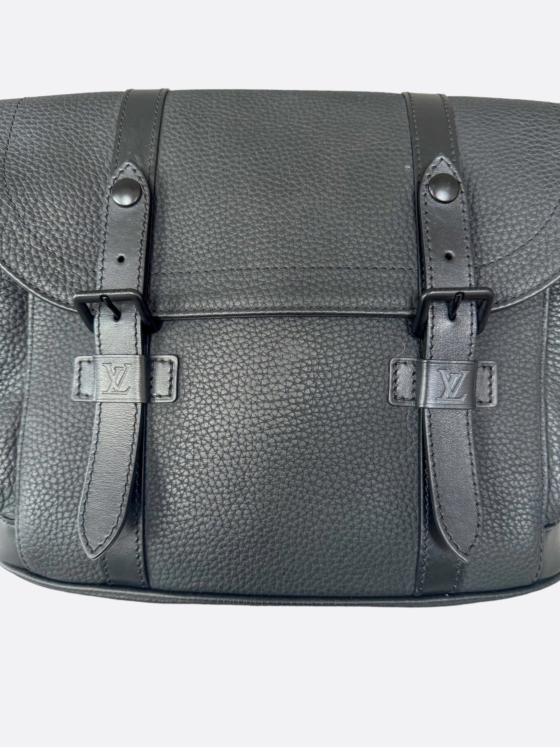 Louis Vuitton Black Taurillon Monogram Christopher Messenger Bag