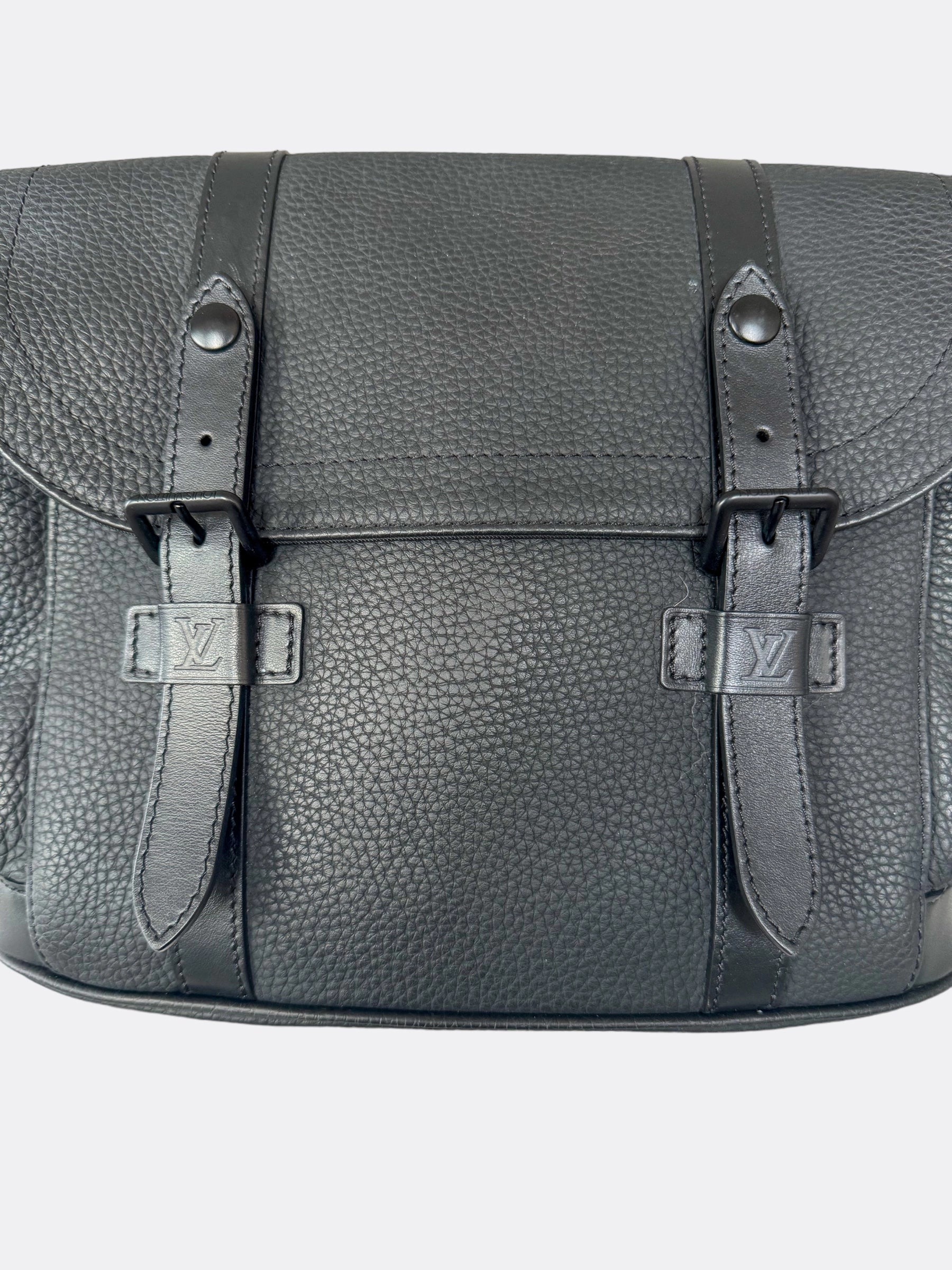 Louis Vuitton Black Taurillon Monogram Christopher Messenger Bag