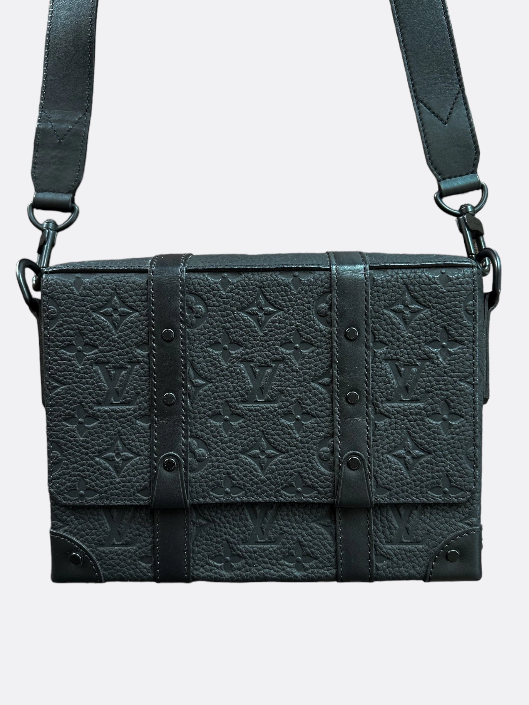 Louis Vuitton Black Taurillon Monogram Trunk Messenger