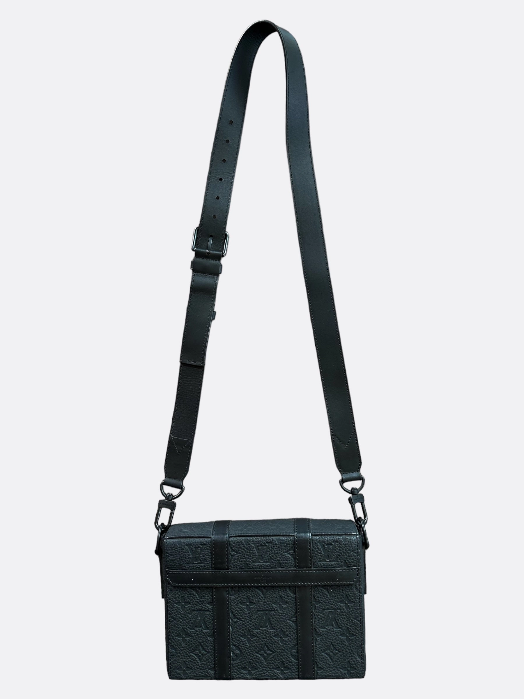 Louis Vuitton Black Taurillon Monogram Trunk Messenger