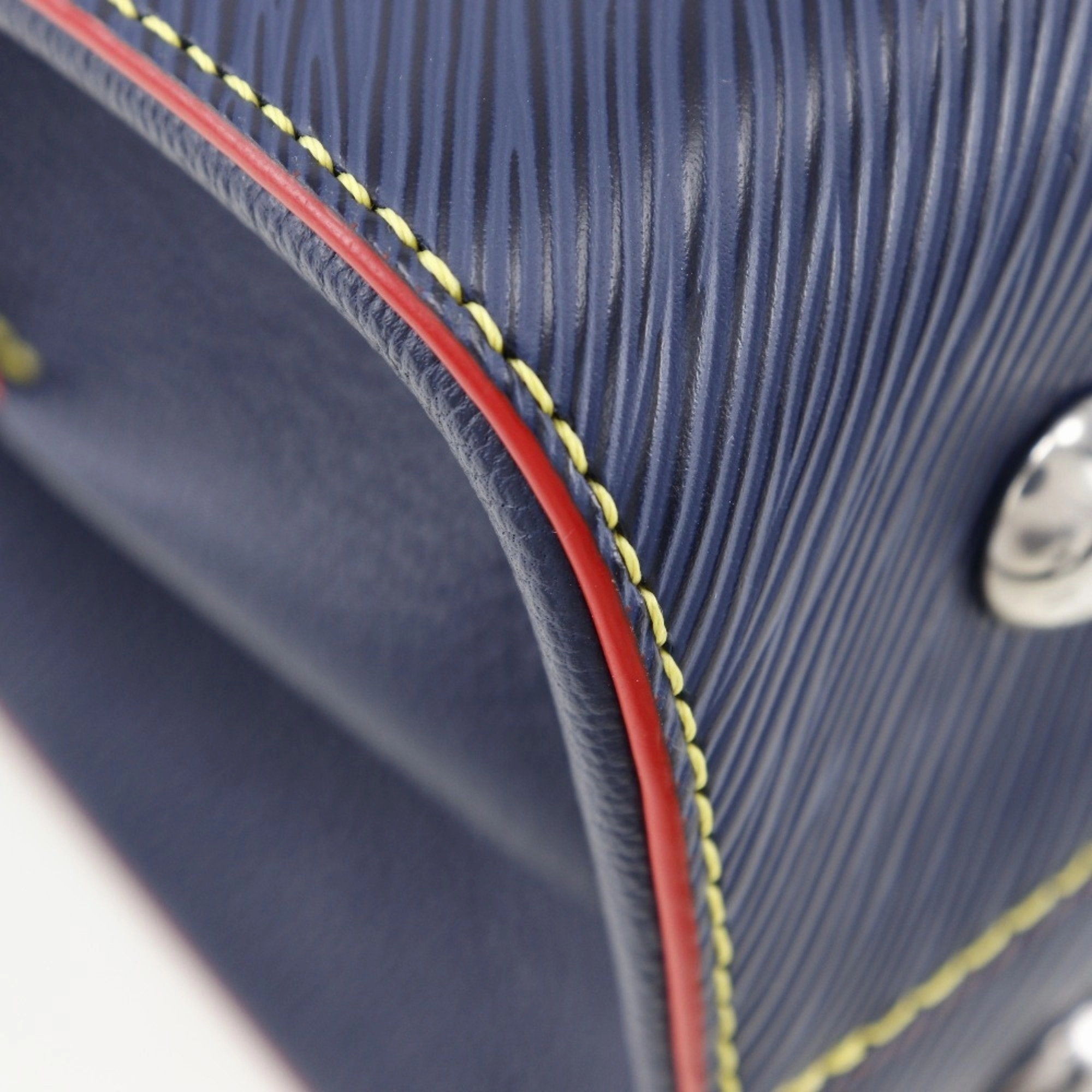 Louis Vuitton blue Indigo Epi Leather Handbag Tote Bag (Pre-Owned)