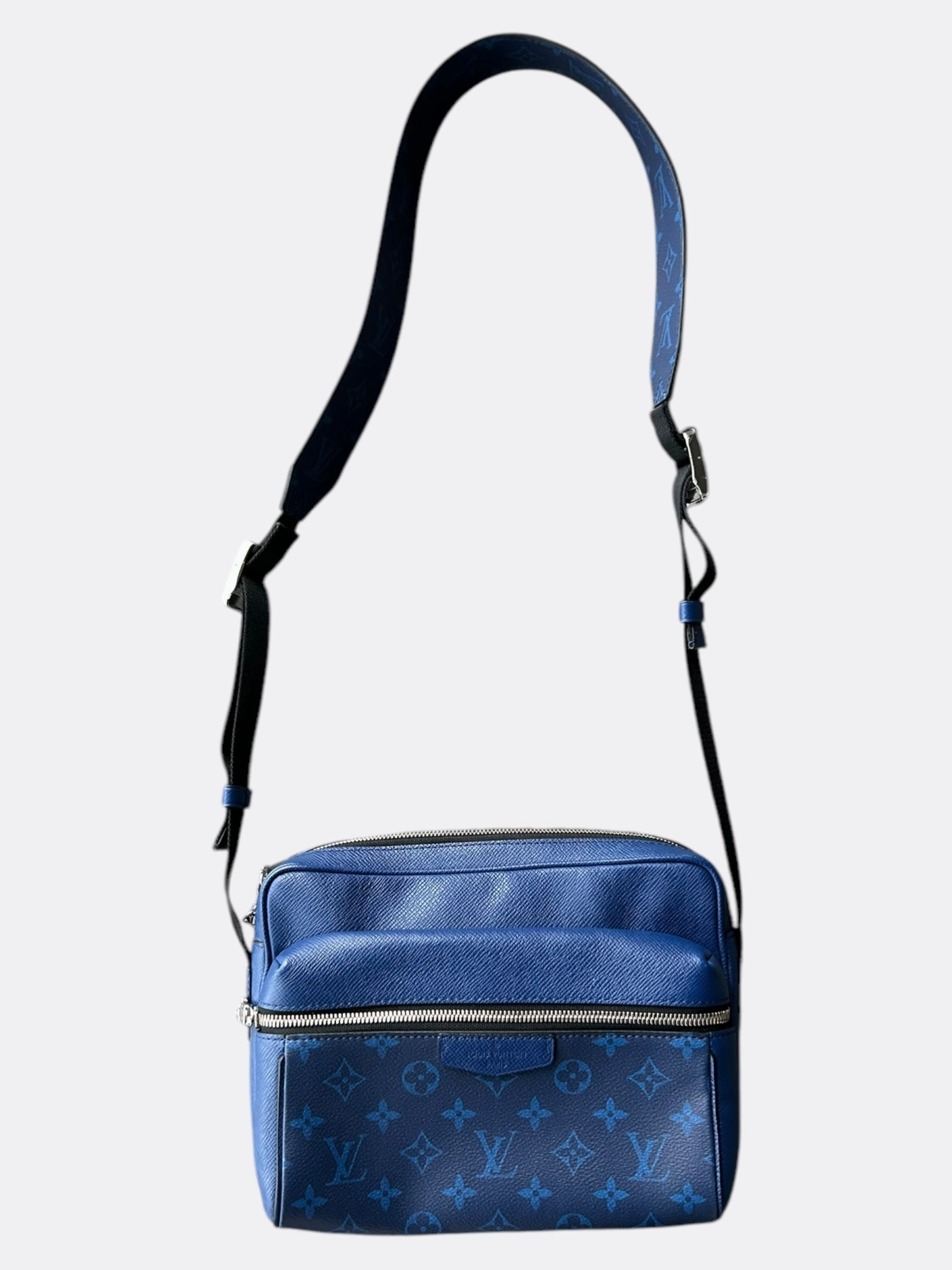 Louis Vuitton Blue Taigarama Monogram Outdoor Messenger Bag