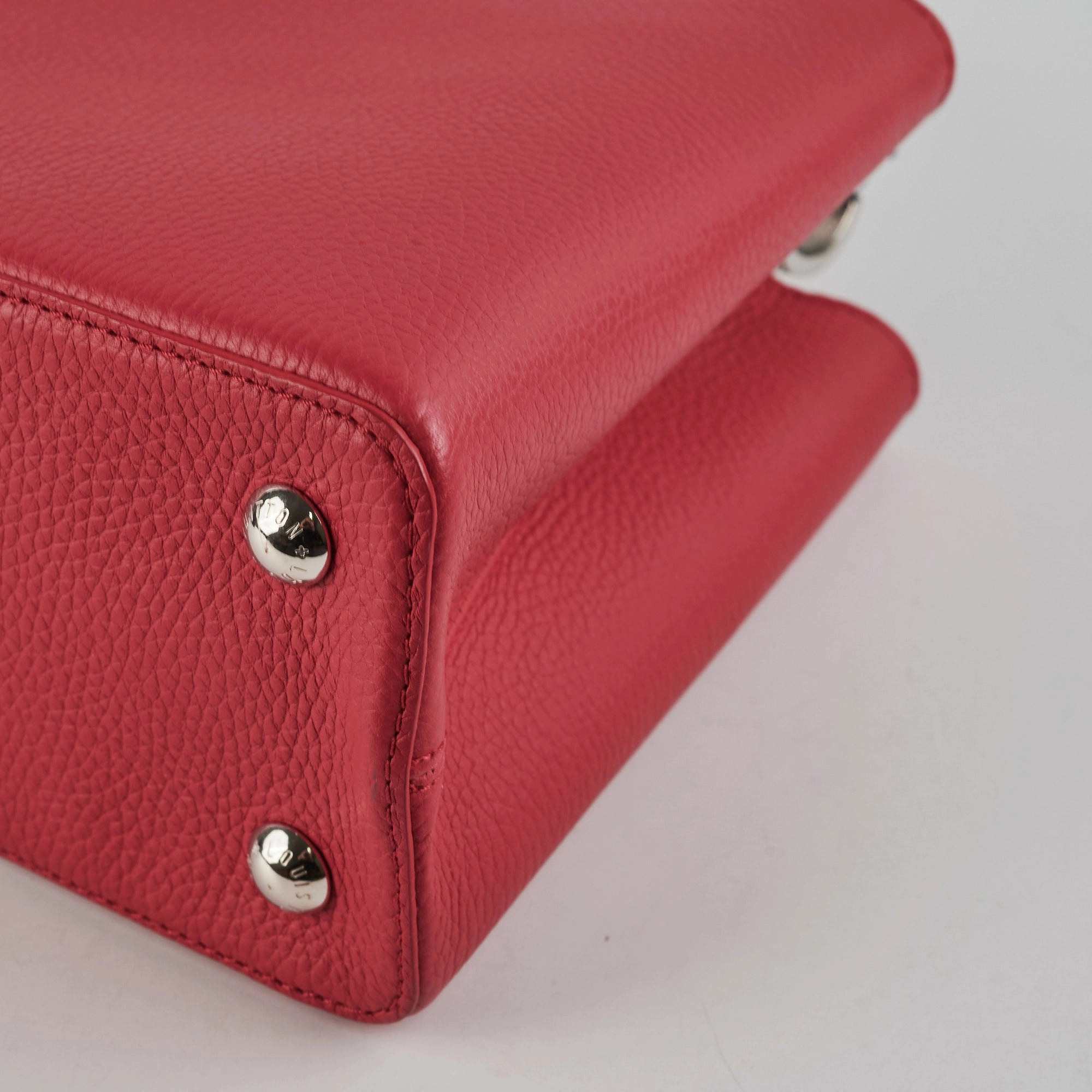 Louis Vuitton Capucine PM