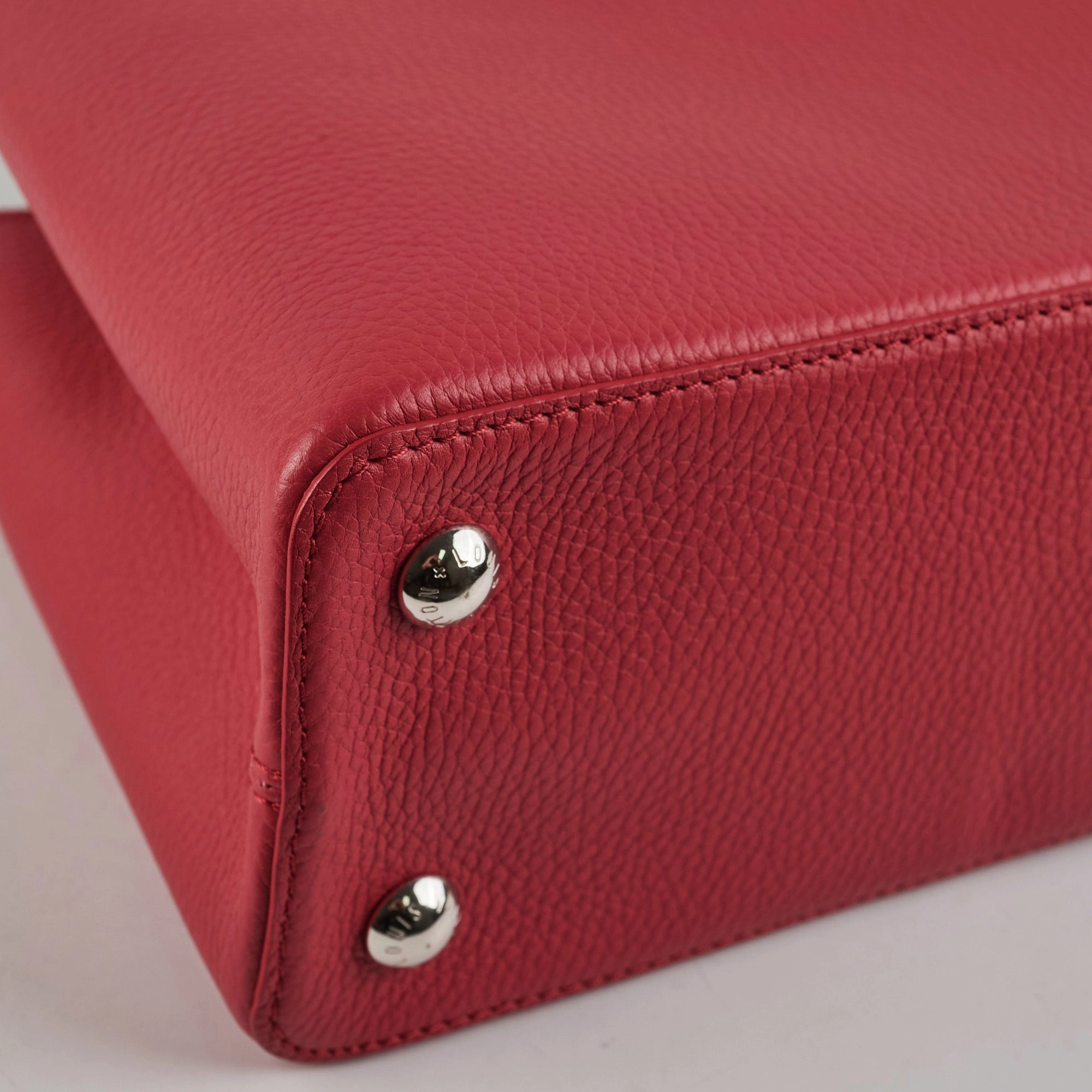 Louis Vuitton Capucine PM