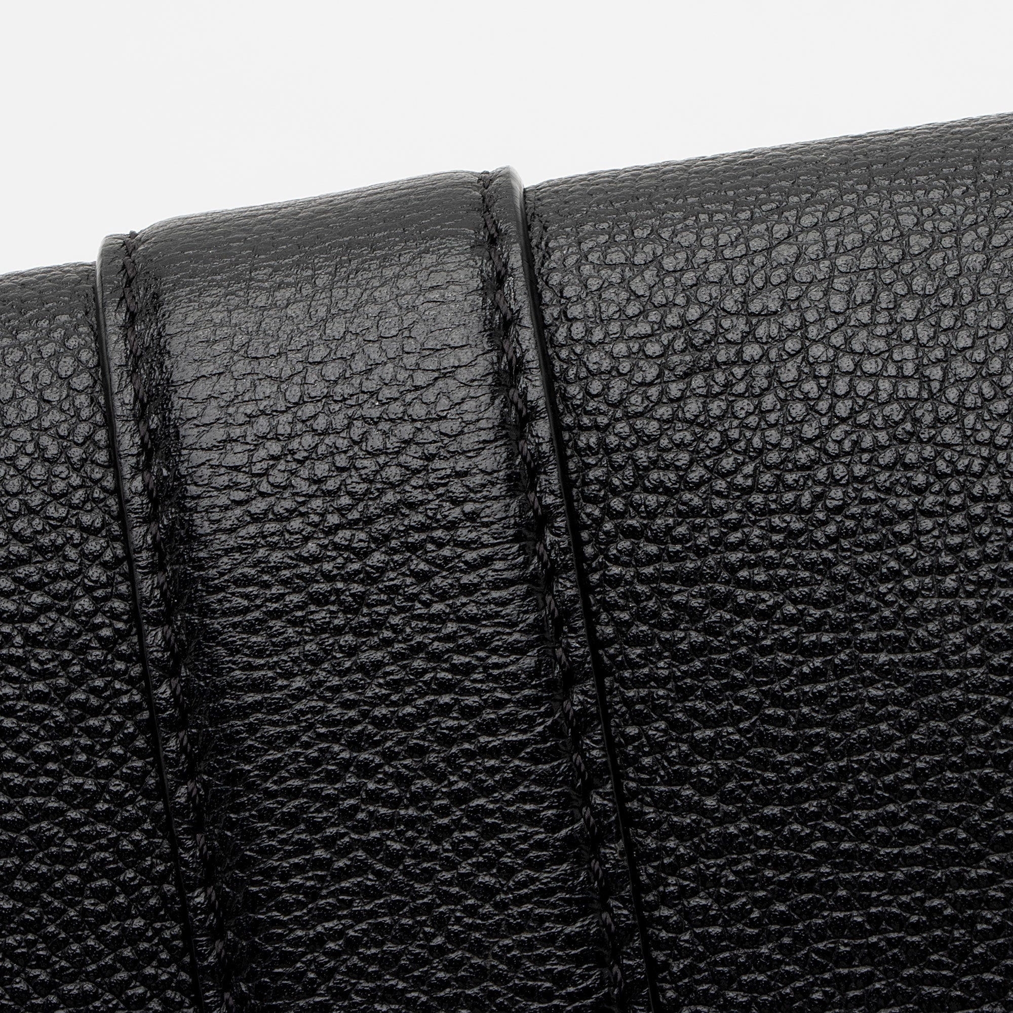 Louis Vuitton Damier Ebene Calfskin Clapton PM Shoulder Bag (SHF-1qRtRy)