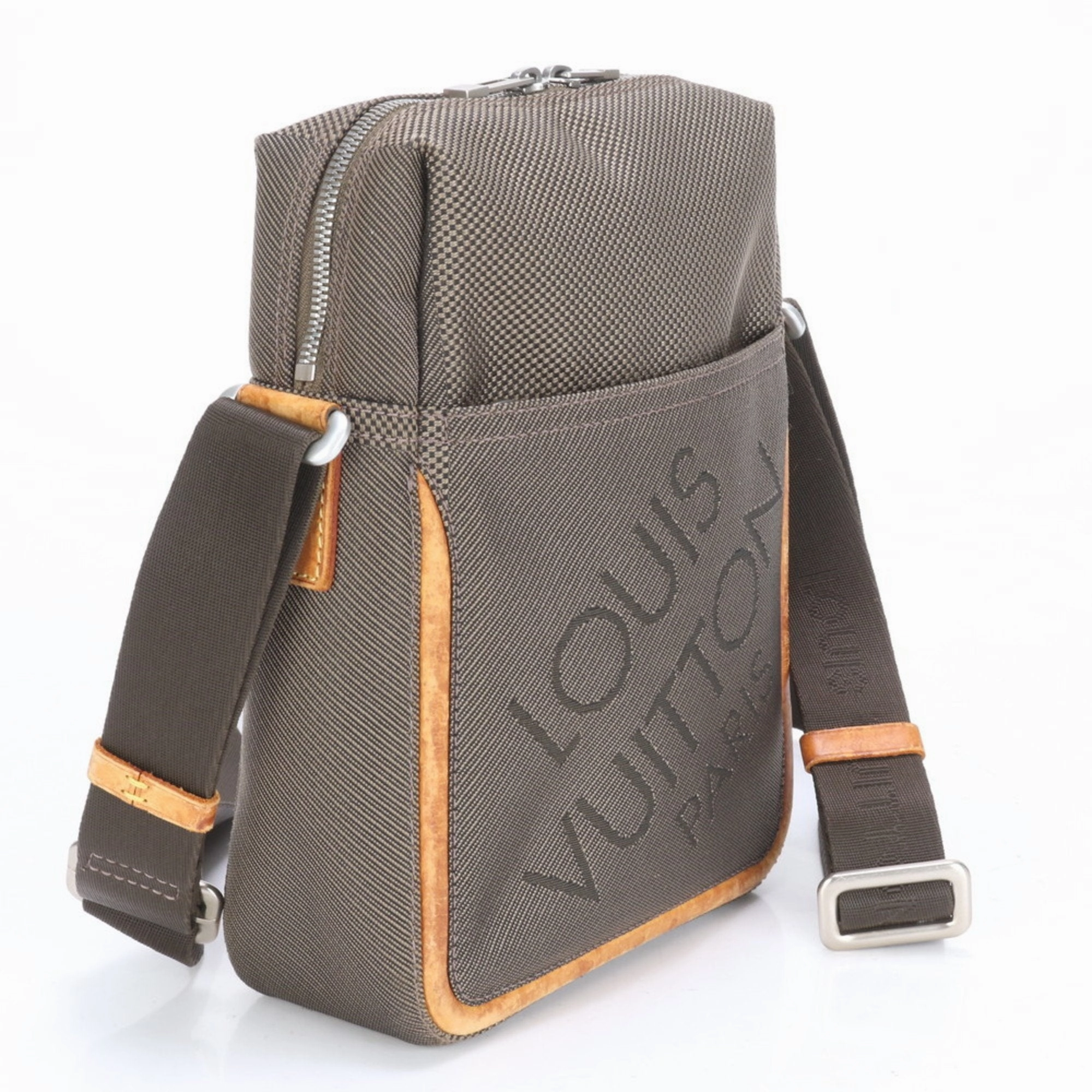 Louis Vuitton Damier Geant Leather Canvas Shoulder Bag (Pre-Owned)