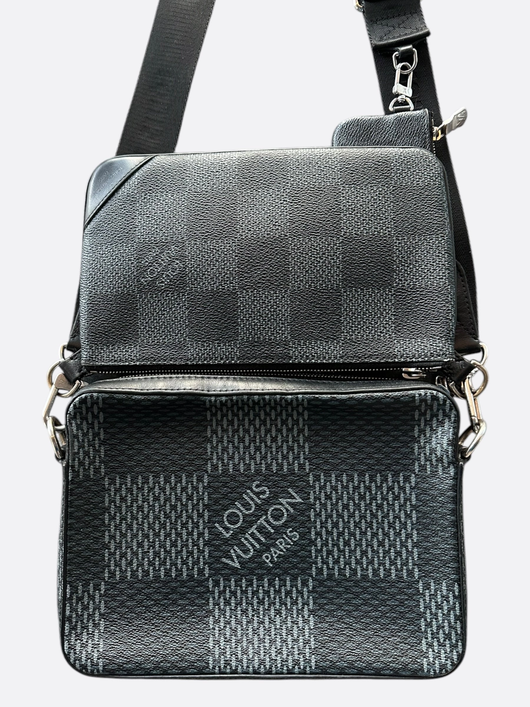 Louis Vuitton Damier Graphite 3D Trio Messenger Bag