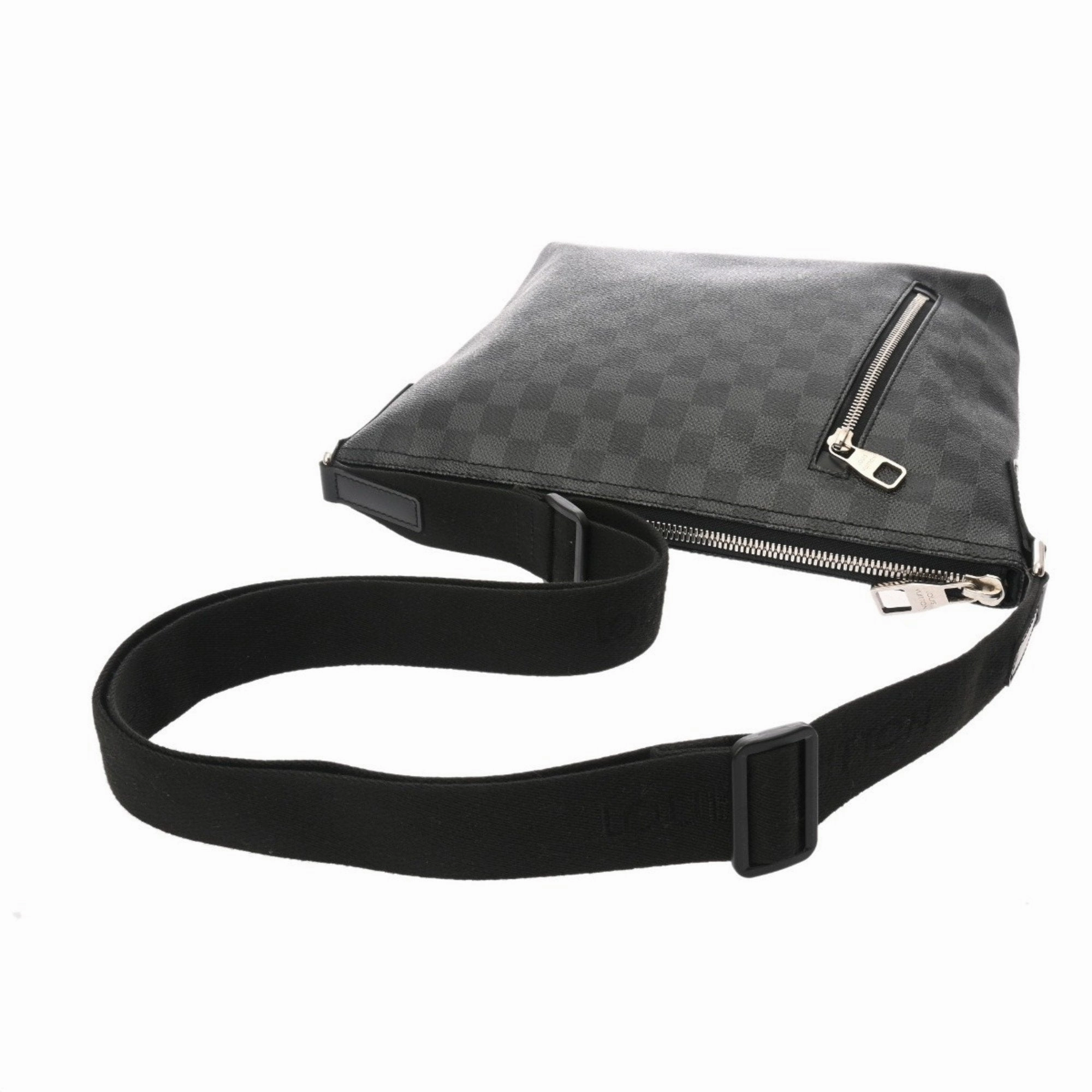 Louis Vuitton Damier Graphite  Damier Graphite Shoulder Bag (Pre-Owned)