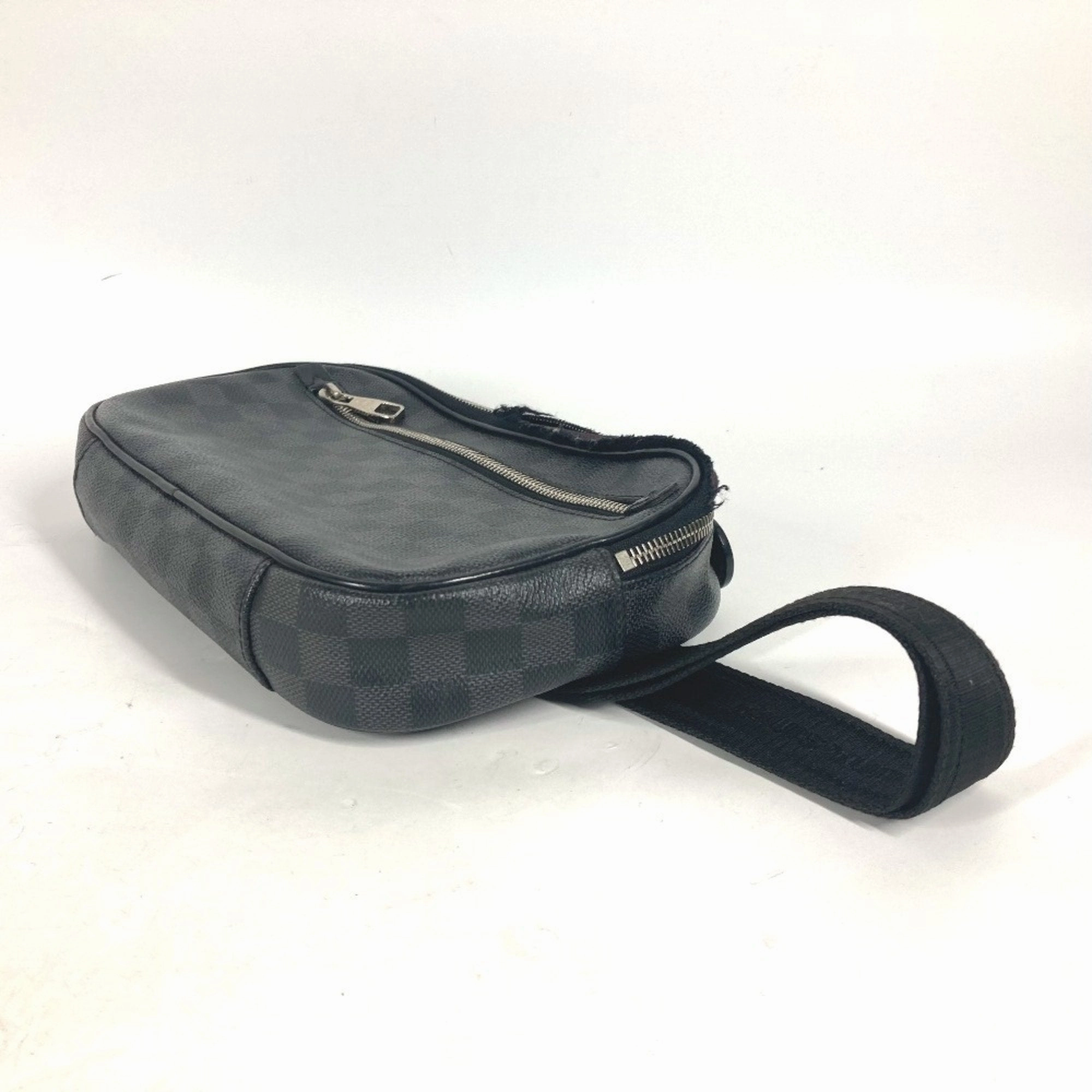 Louis Vuitton Damier Graphite Handbag Sling Bag (Pre-Owned)