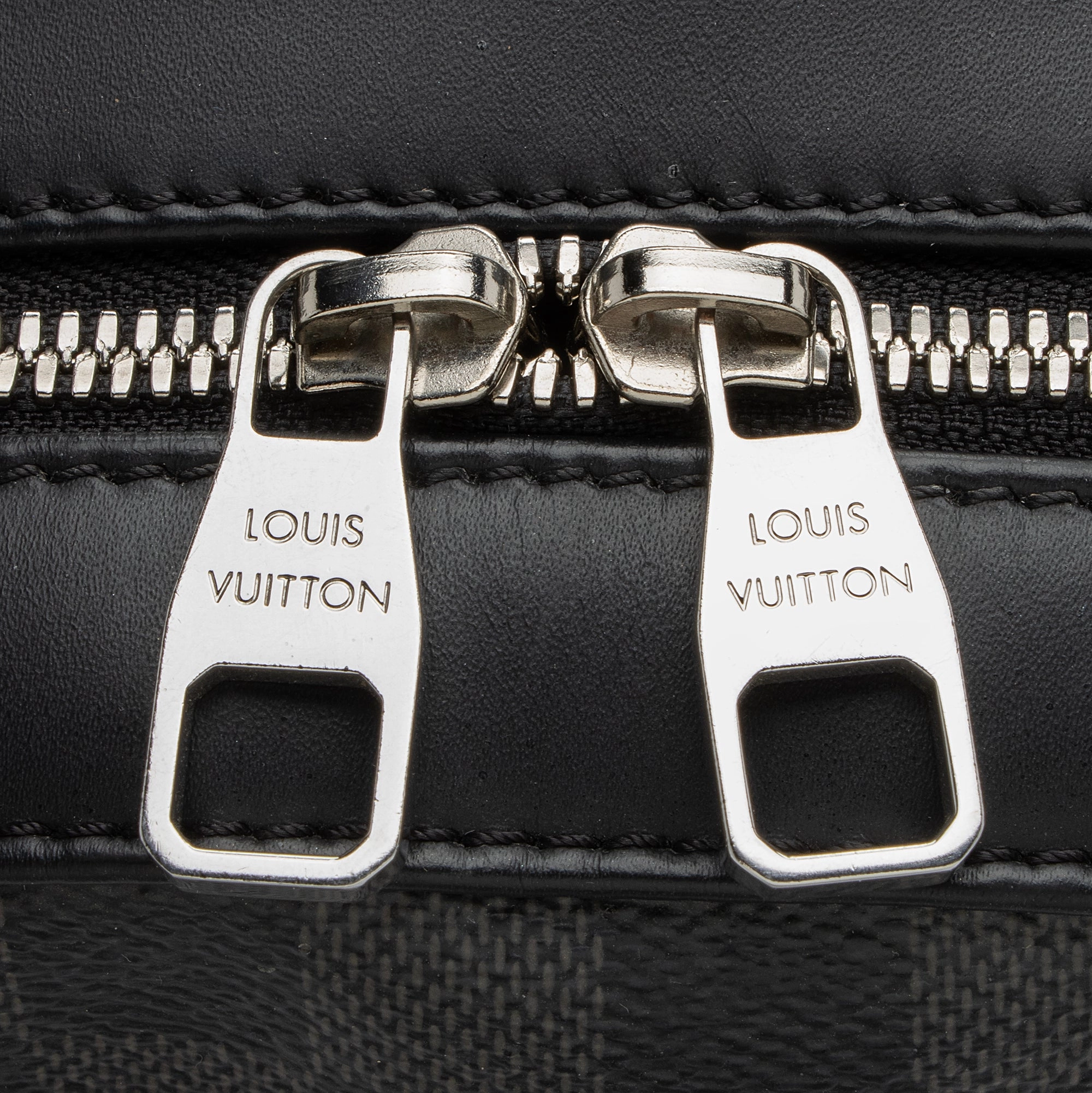 Louis Vuitton Damier Graphite Josh Backpack (SHF-23302)