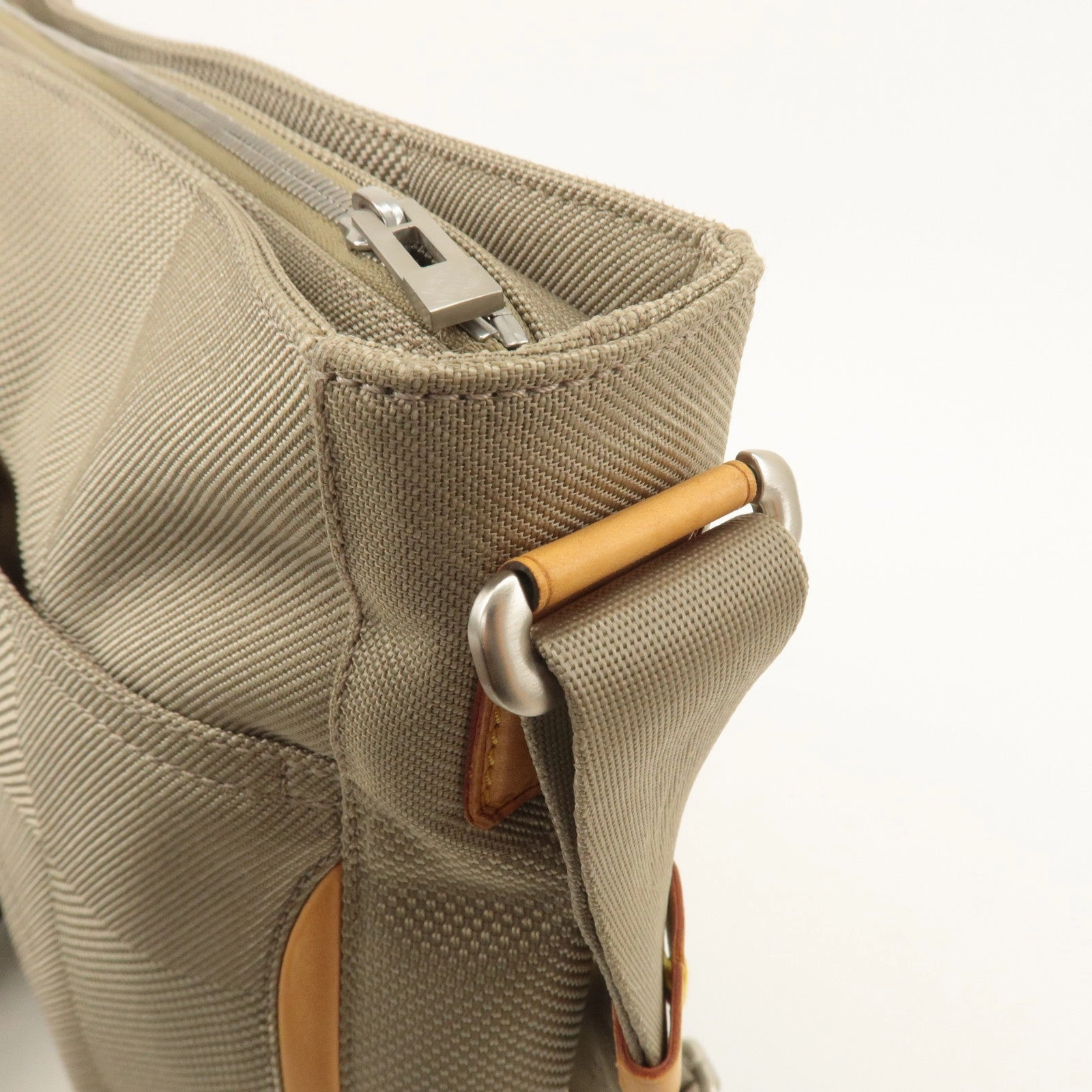 Louis Vuitton Damier Jean Compagnon Shoulder Bag Sable M93046