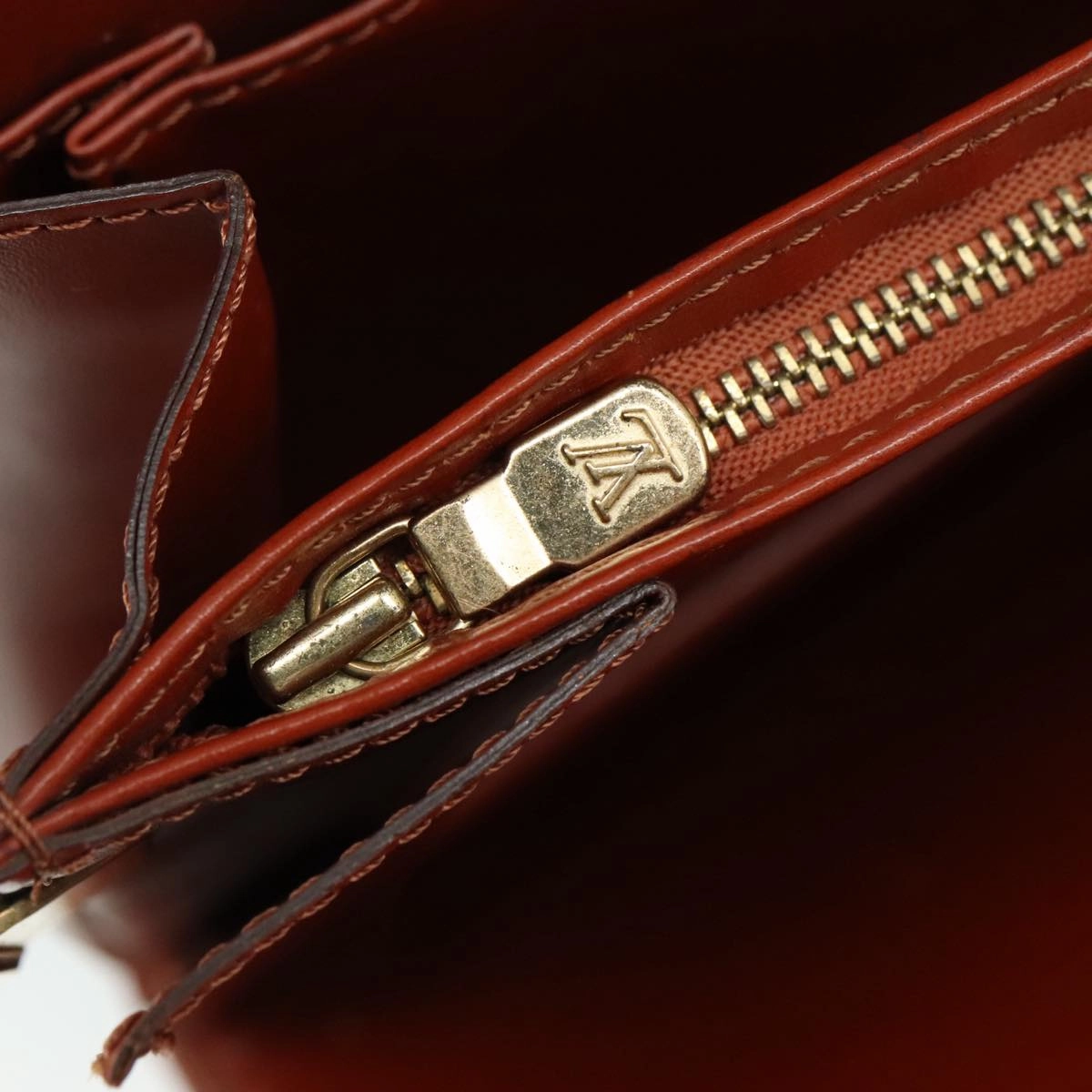 LOUIS VUITTON Epi Capuchin Shoulder Bag Brown M52343 LV 107064