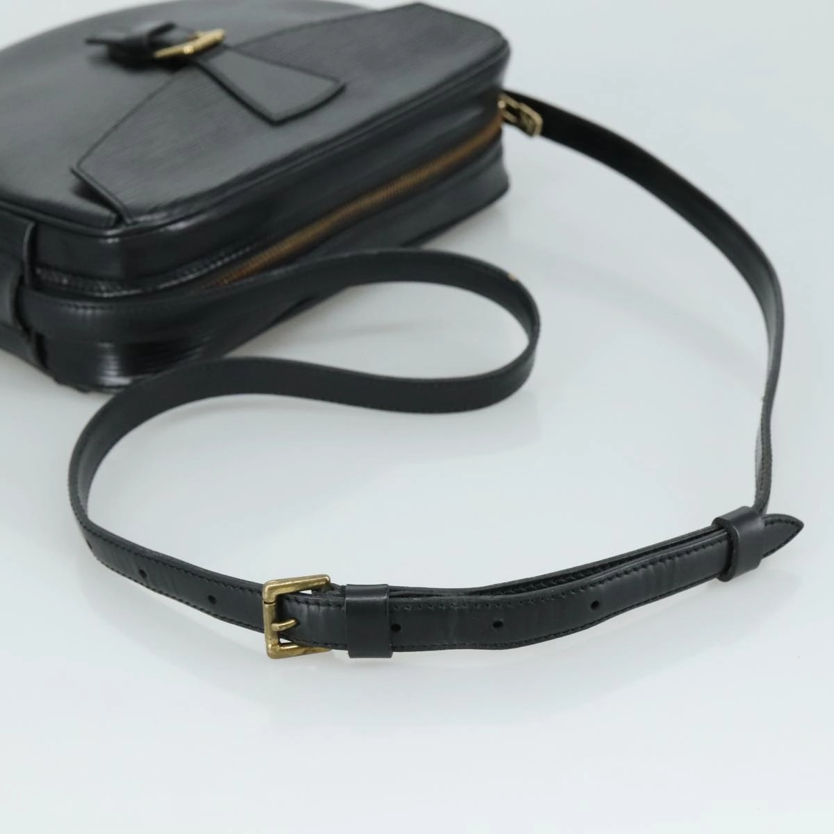LOUIS VUITTON Epi Jeune Fille MM Shoulder Bag Black M52152 LV 107060