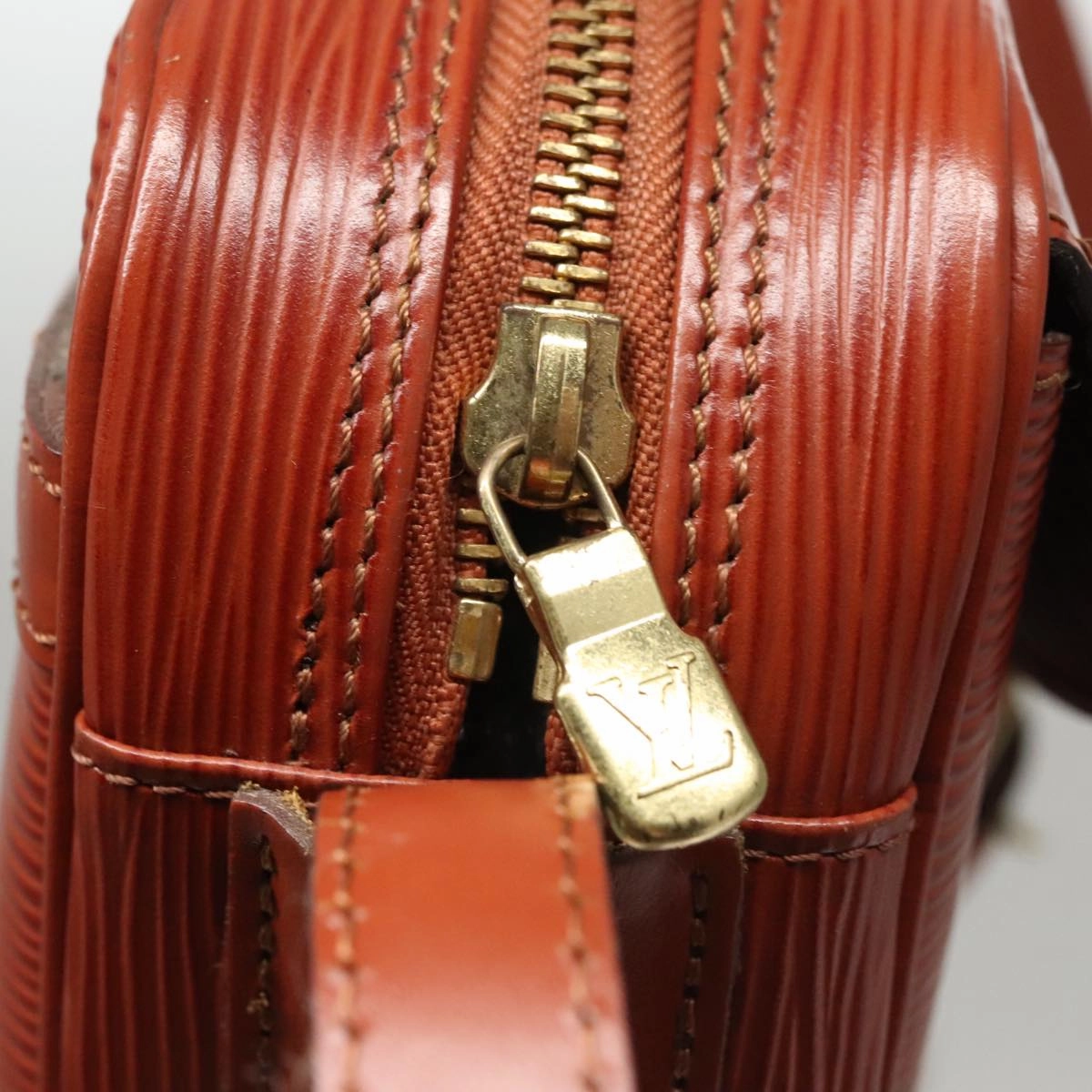 LOUIS VUITTON Epi Jeune FilleMM Shoulder Bag Brown M52153 LV 107459