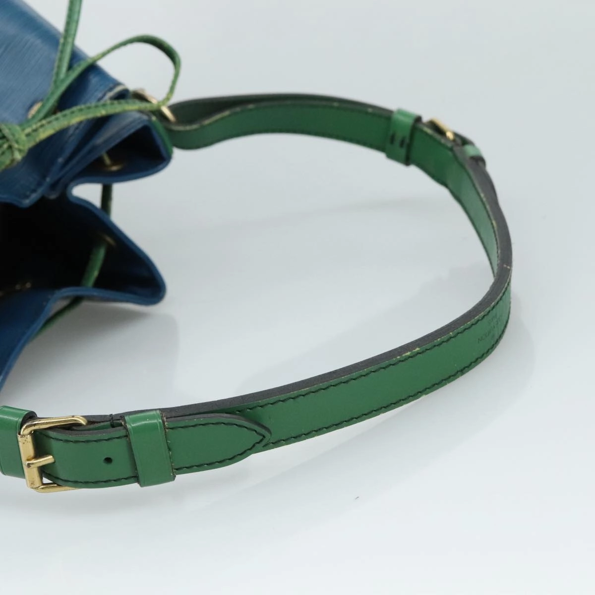 LOUIS VUITTON Epi Noe Shoulder Bag Bicolor Green Blue M44044 LV 104232