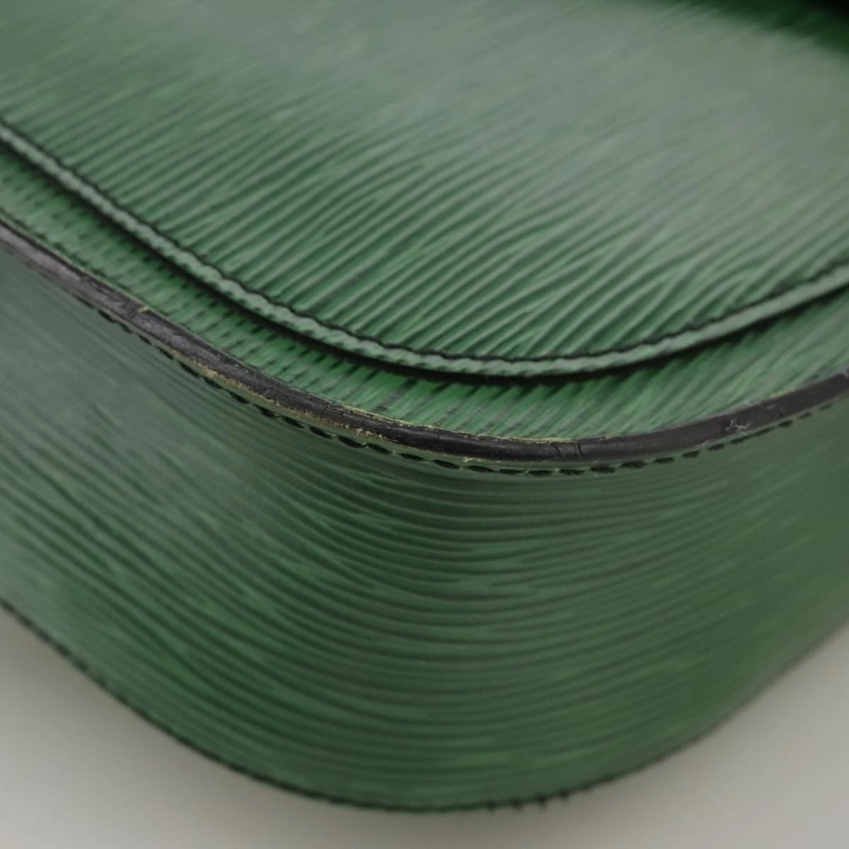 LOUIS VUITTON Epi Saint Cloud GM Shoulder Bag Green M52194 LV 101706