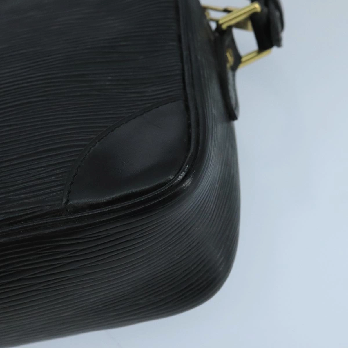 LOUIS VUITTON Epi Trocadero 23 Shoulder Bag Black M52302 LV 101714