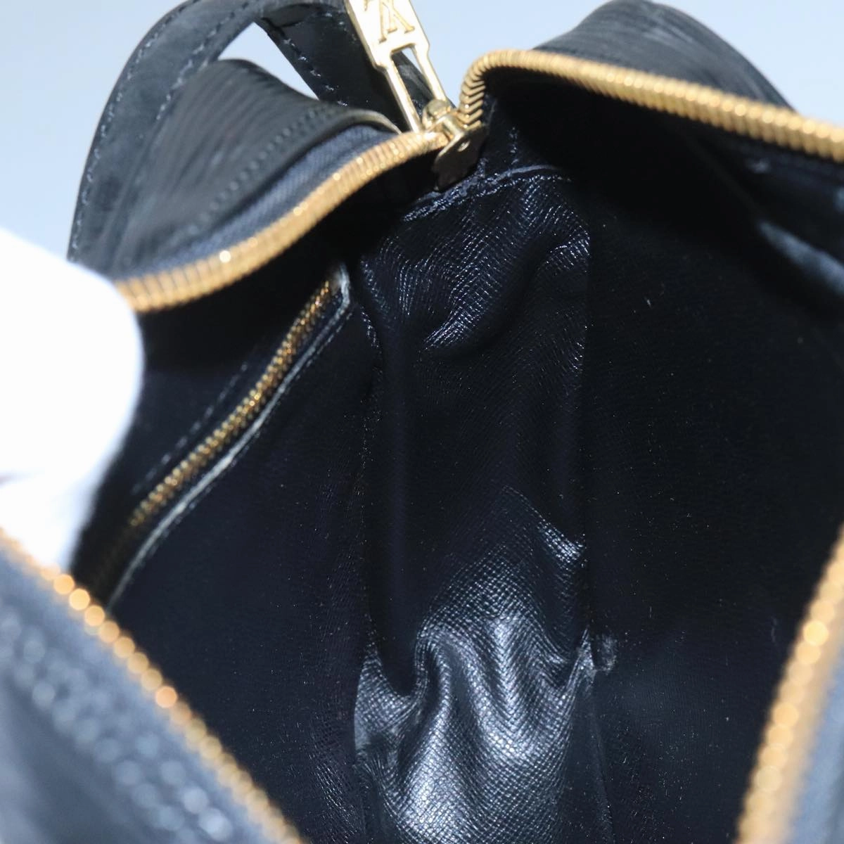 LOUIS VUITTON Epi Trocadero 23 Shoulder Bag Black M52302 LV 101714