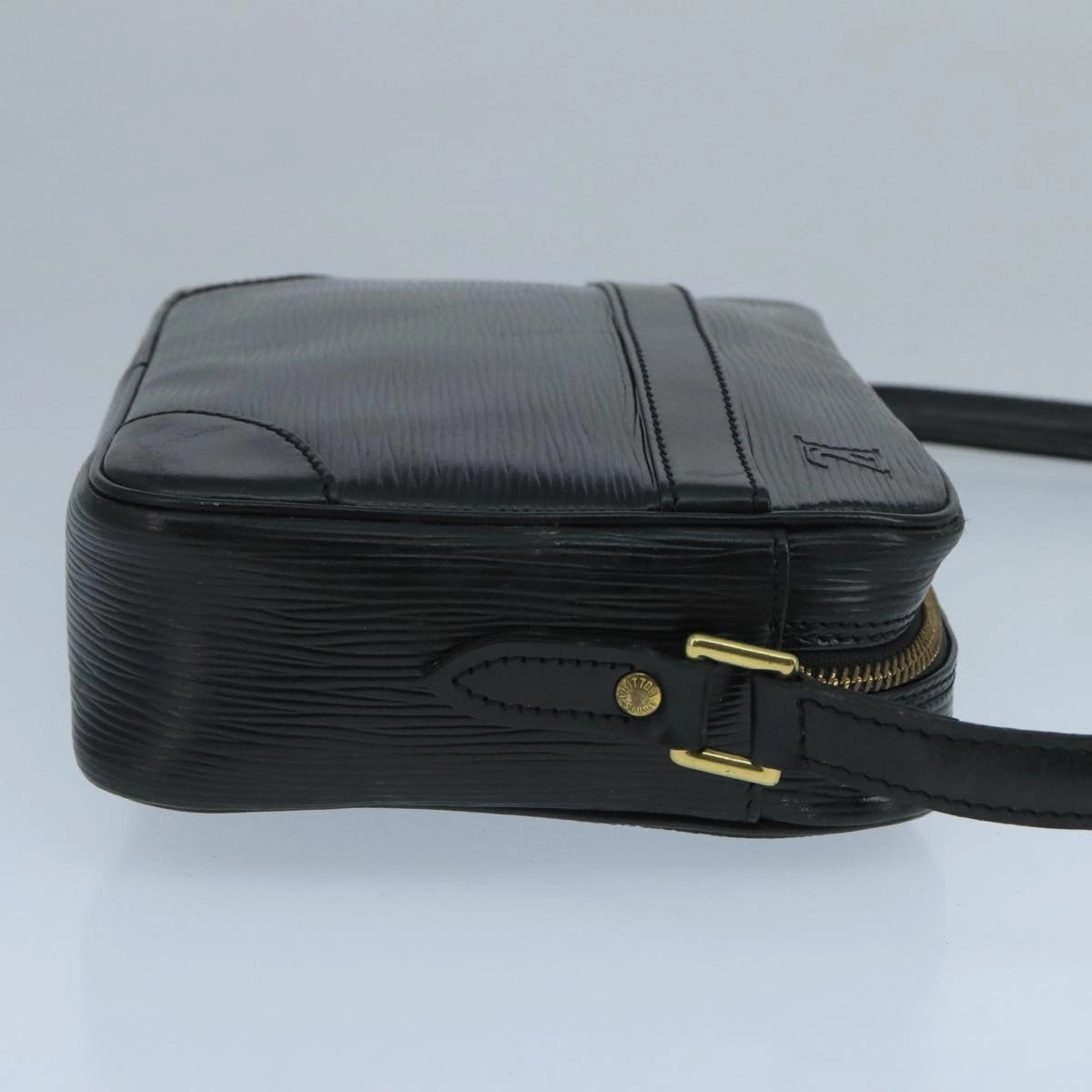 LOUIS VUITTON Epi Trocadero 23 Shoulder Bag Black M52302 LV 101714