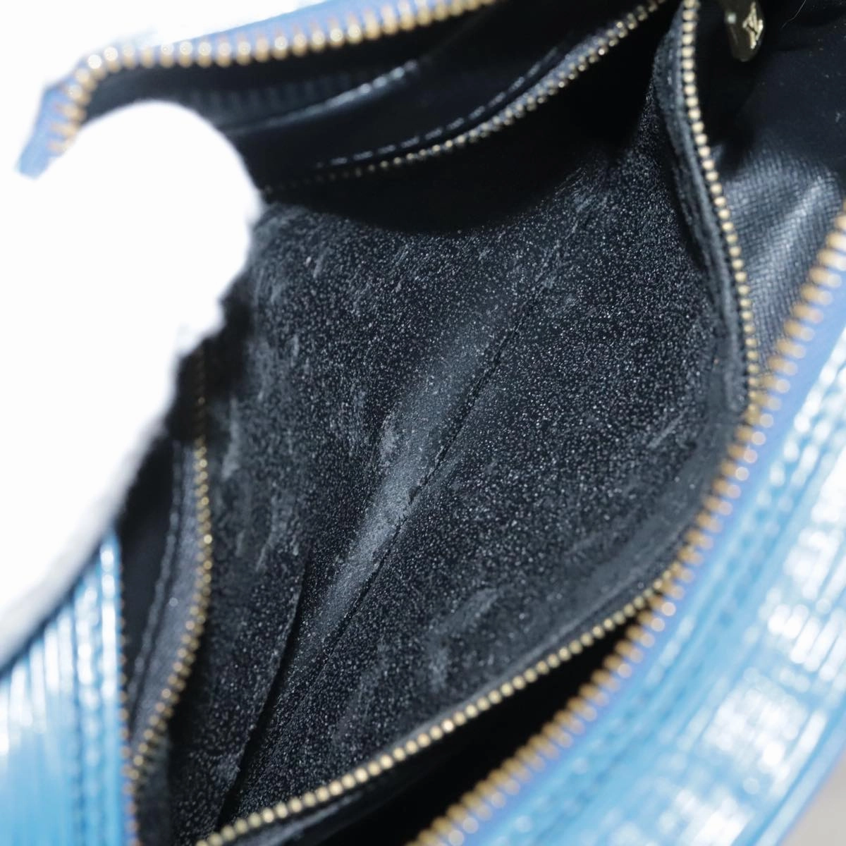 LOUIS VUITTON Epi Trocadero 23 Shoulder Bag Blue M52305 LV 104835