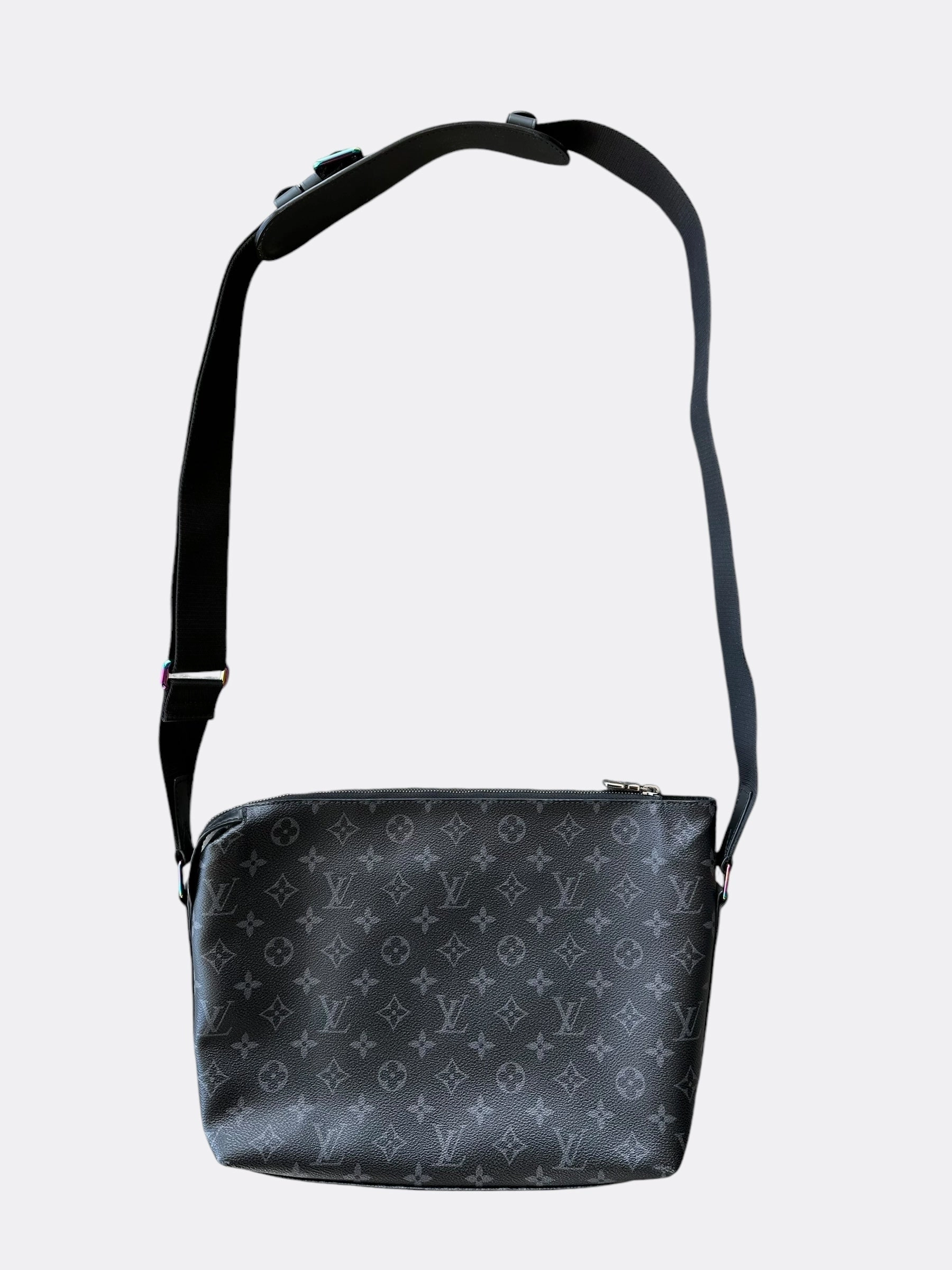 Louis Vuitton Fragment Monogram Eclipse Apollo Messenger