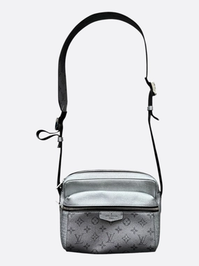 Louis Vuitton Gunmetal Silver Taigarama Outdoor Messenger Bag