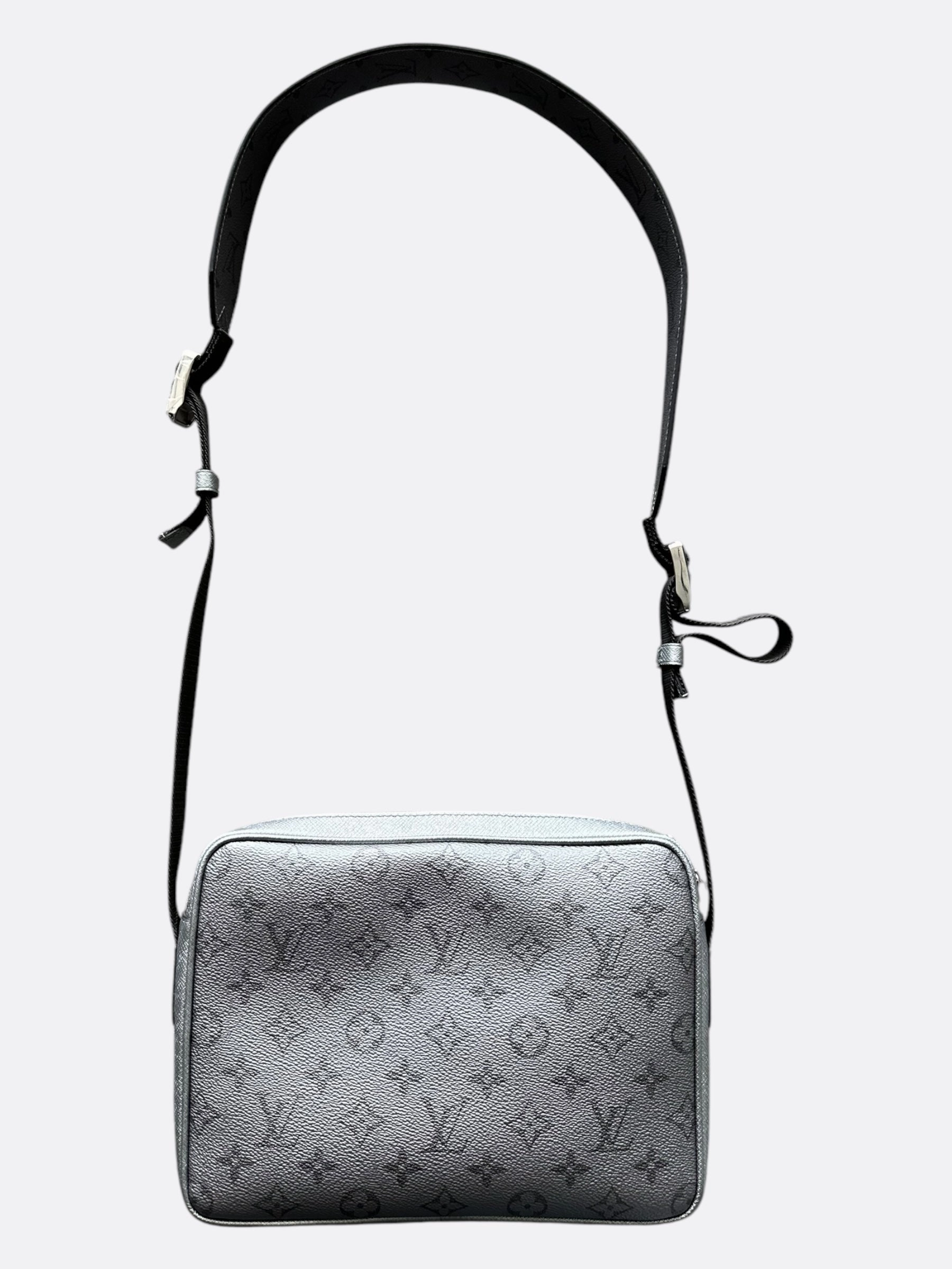 Louis Vuitton Gunmetal Silver Taigarama Outdoor Messenger Bag