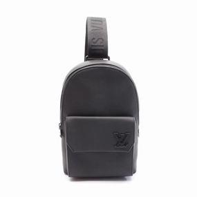 Louis Vuitton Leather Fanny Pack (Pre-Owned)