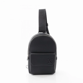 Louis Vuitton Leather Fanny Pack Sling Bag (Pre-Owned)